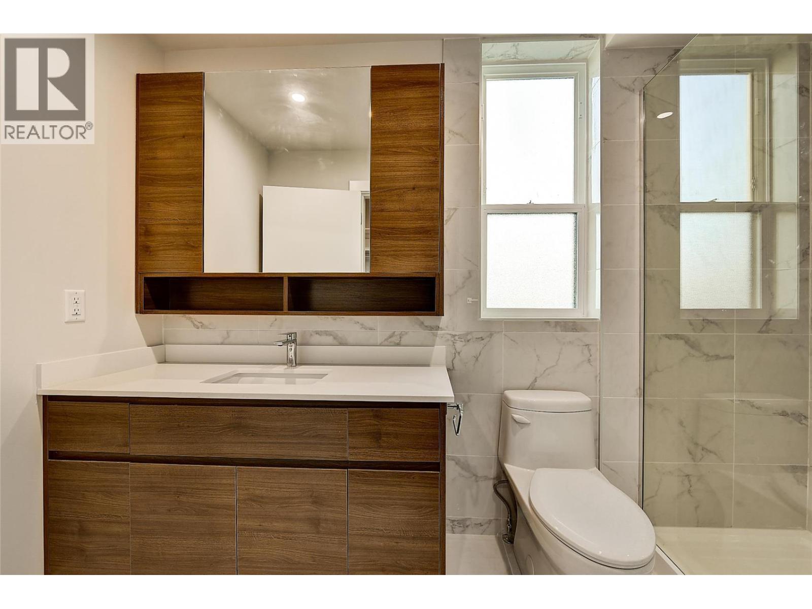 1925 Enterprise Way Unit# 402, Kelowna, British Columbia  V1Y 0J8 - Photo 34 - 10378656