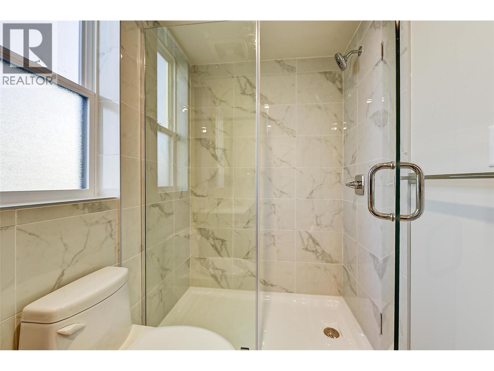 1925 Enterprise Way Unit# 402, Kelowna, British Columbia  V1Y 0J8 - Photo 35 - 10378656