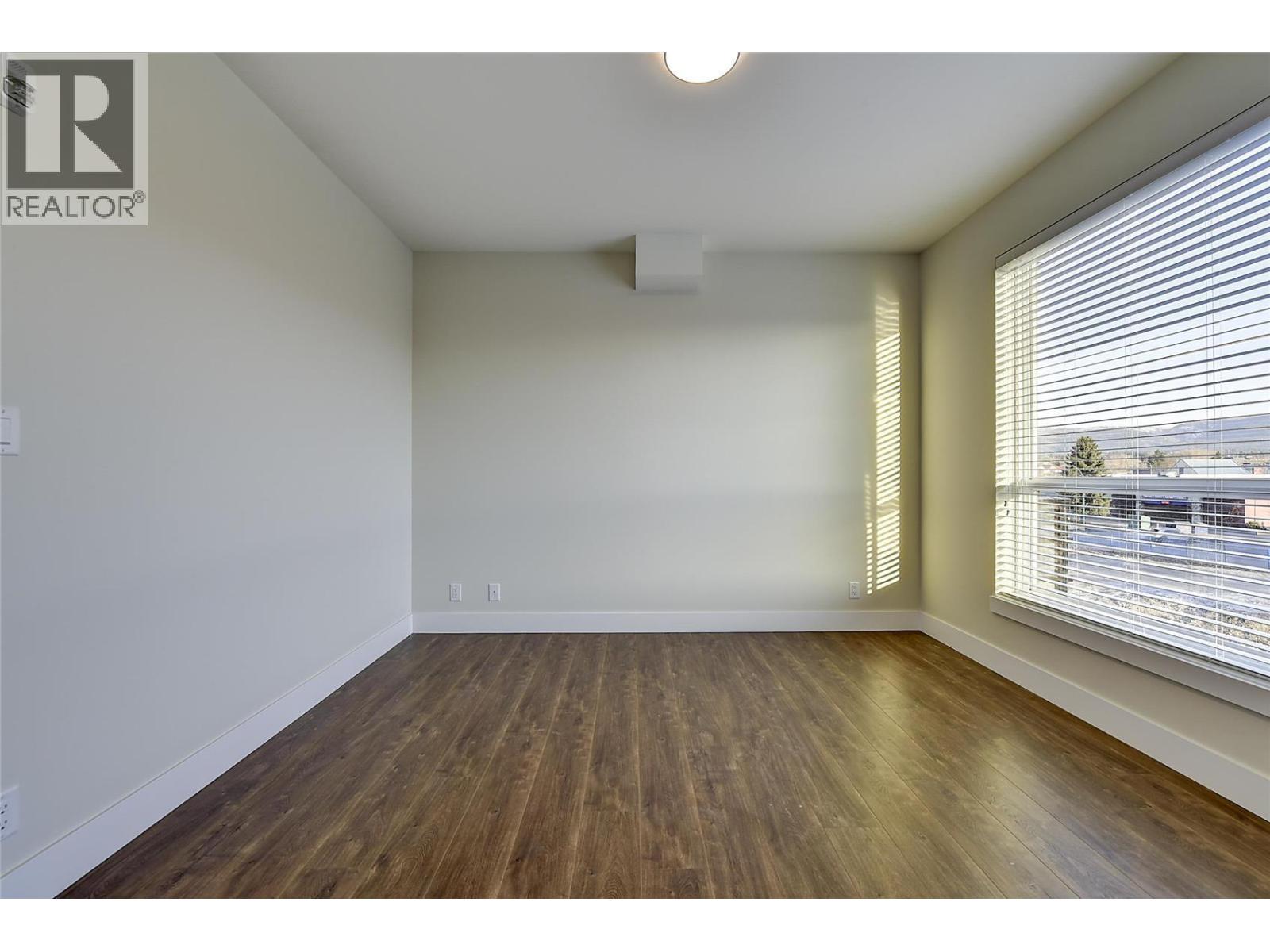 1925 Enterprise Way Unit# 402, Kelowna, British Columbia  V1Y 0J8 - Photo 37 - 10378656