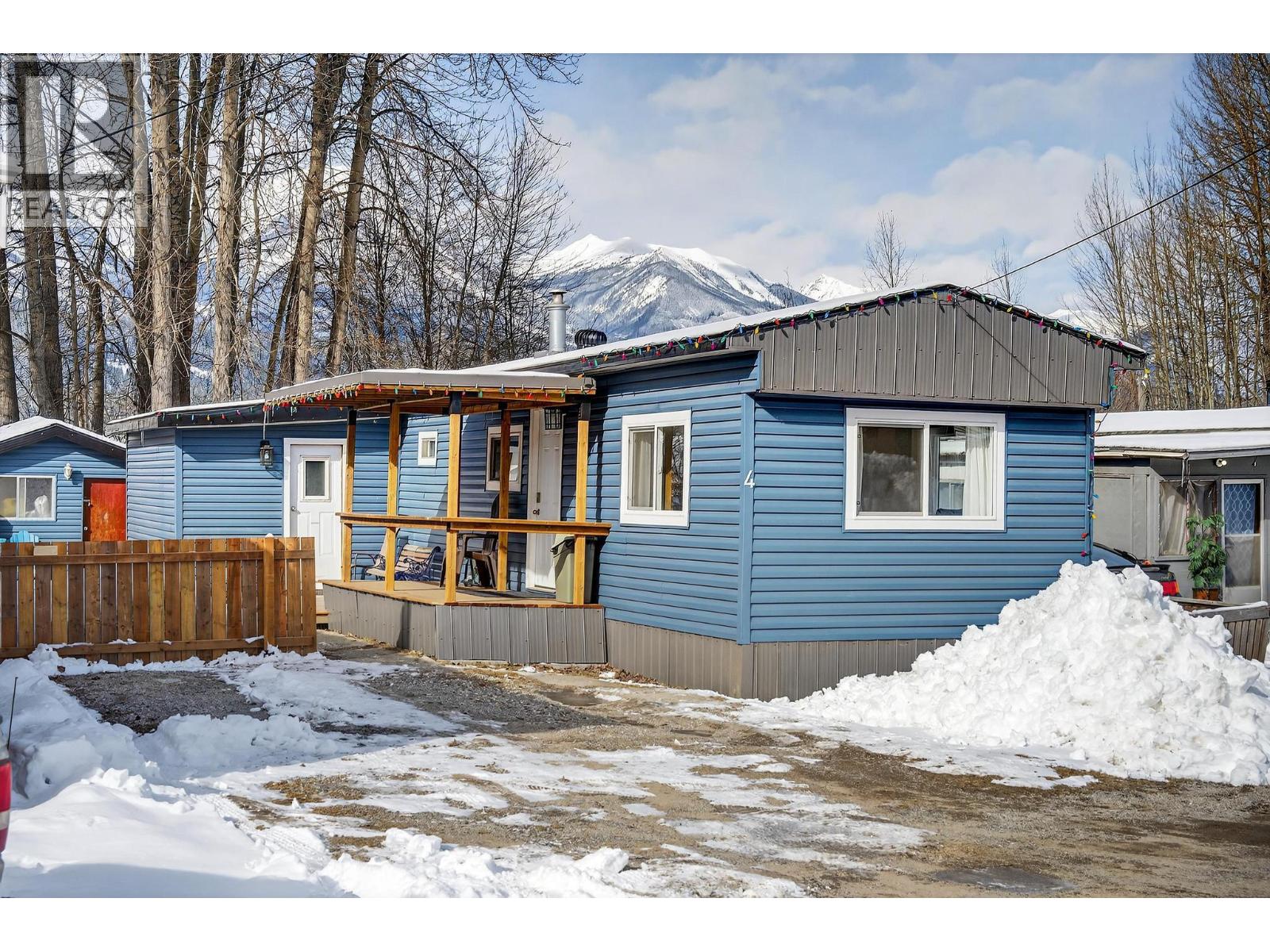 1409 11th Avenue N Unit# 4, golden, British Columbia