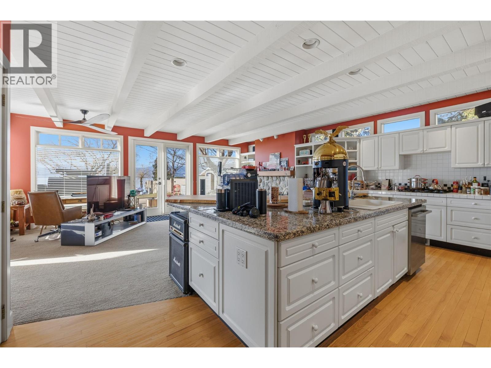 4614 Fuller Road, Kelowna, British Columbia  V1W 1Z7 - Photo 6 - 10379518