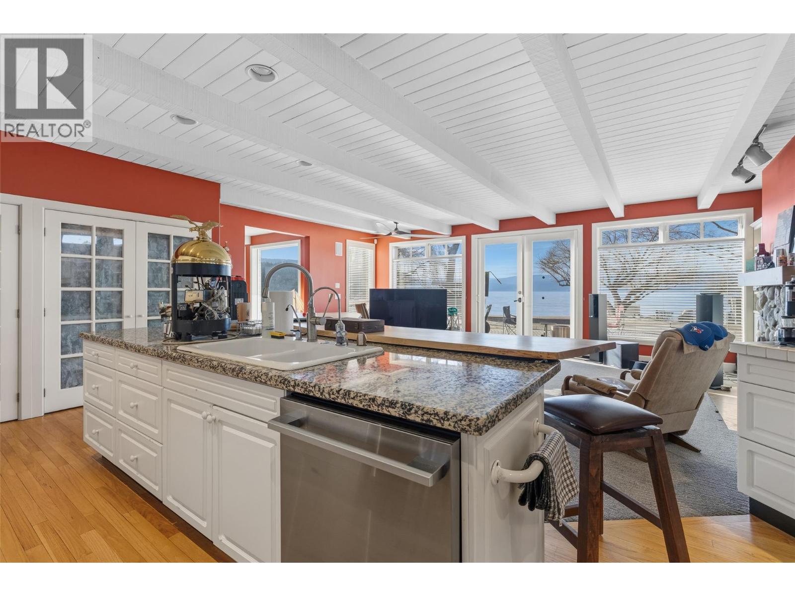 4614 Fuller Road, Kelowna, British Columbia  V1W 1Z7 - Photo 8 - 10379518