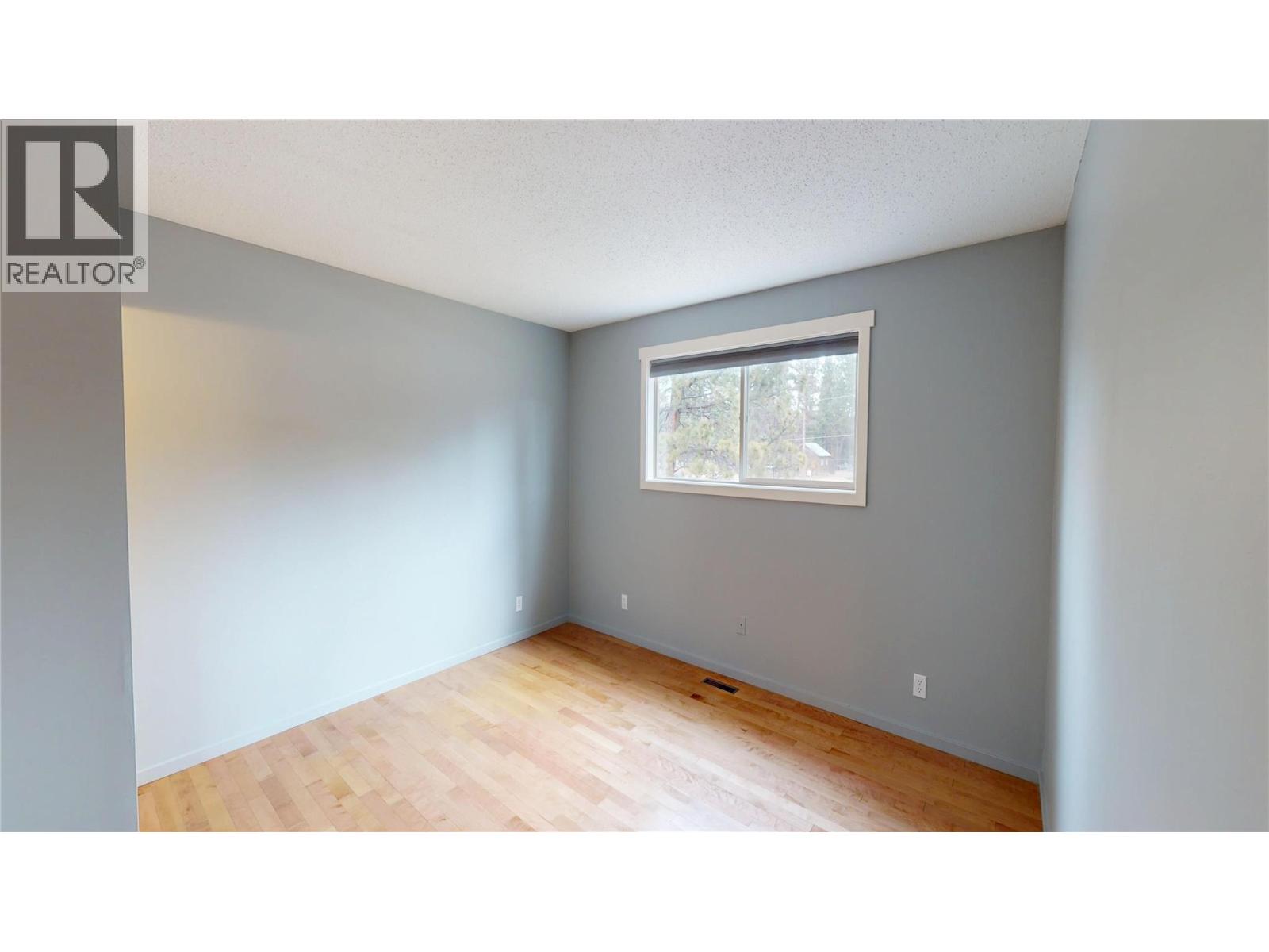 2003 38th Avenue S, Cranbrook, British Columbia  V1C 7A5 - Photo 13 - 10379065