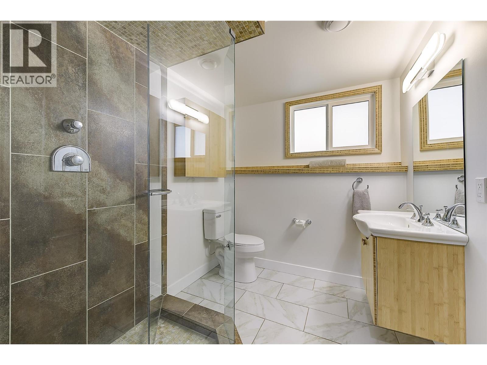1631 Gillard Drive, Kelowna, British Columbia  V1Y 4J9 - Photo 33 - 10378108