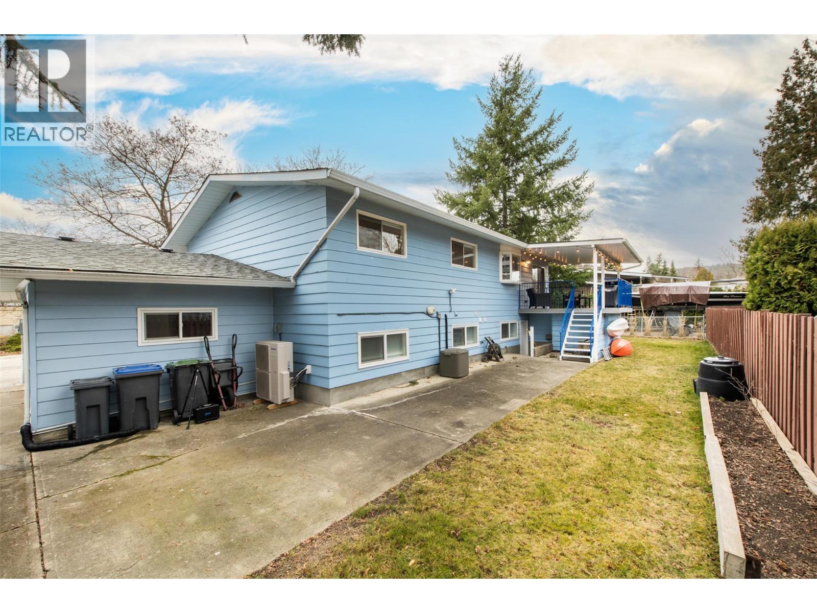 1631 Gillard Drive, Kelowna, British Columbia  V1Y 4J9 - Photo 47 - 10378108