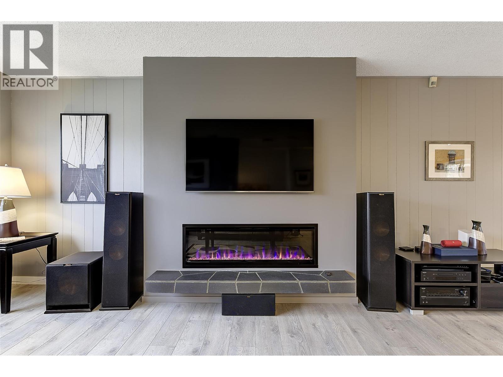 1631 Gillard Drive, Kelowna, British Columbia  V1Y 4J9 - Photo 7 - 10378108