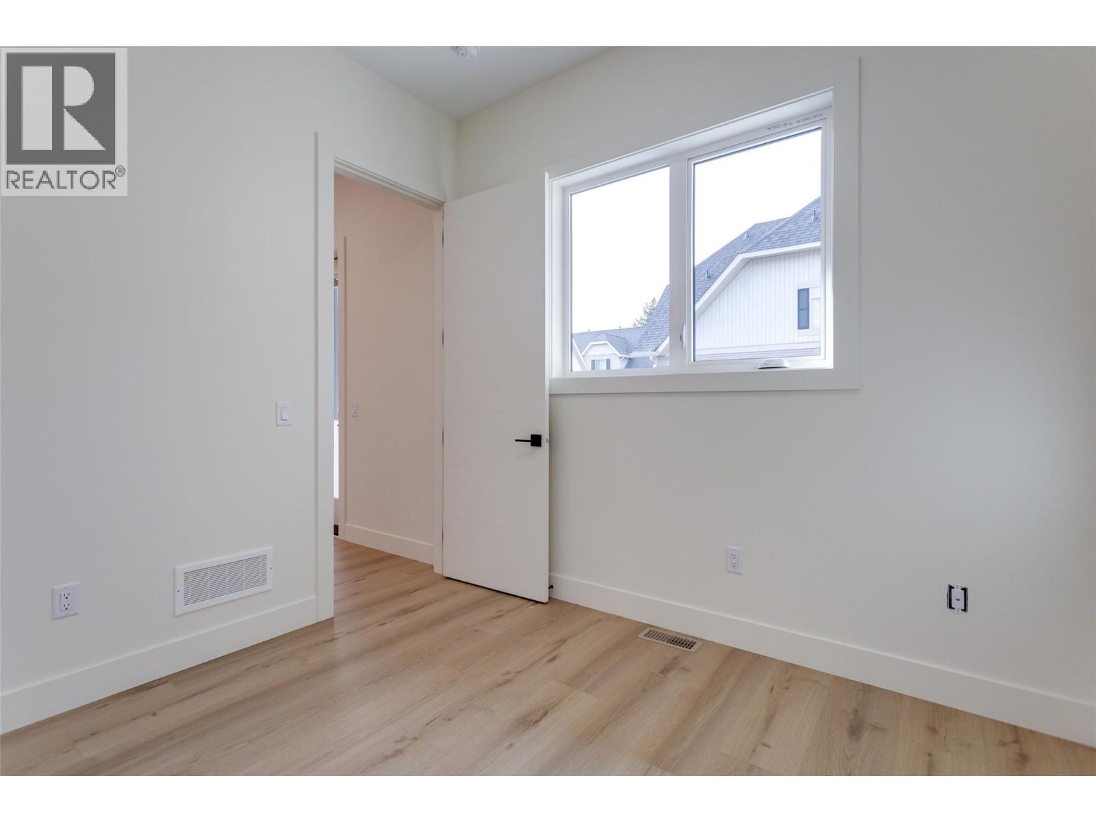 970 Lawson Avenue Unit# 3 Lot# 3, Kelowna, British Columbia  V1Y 6T1 - Photo 37 - 10376124