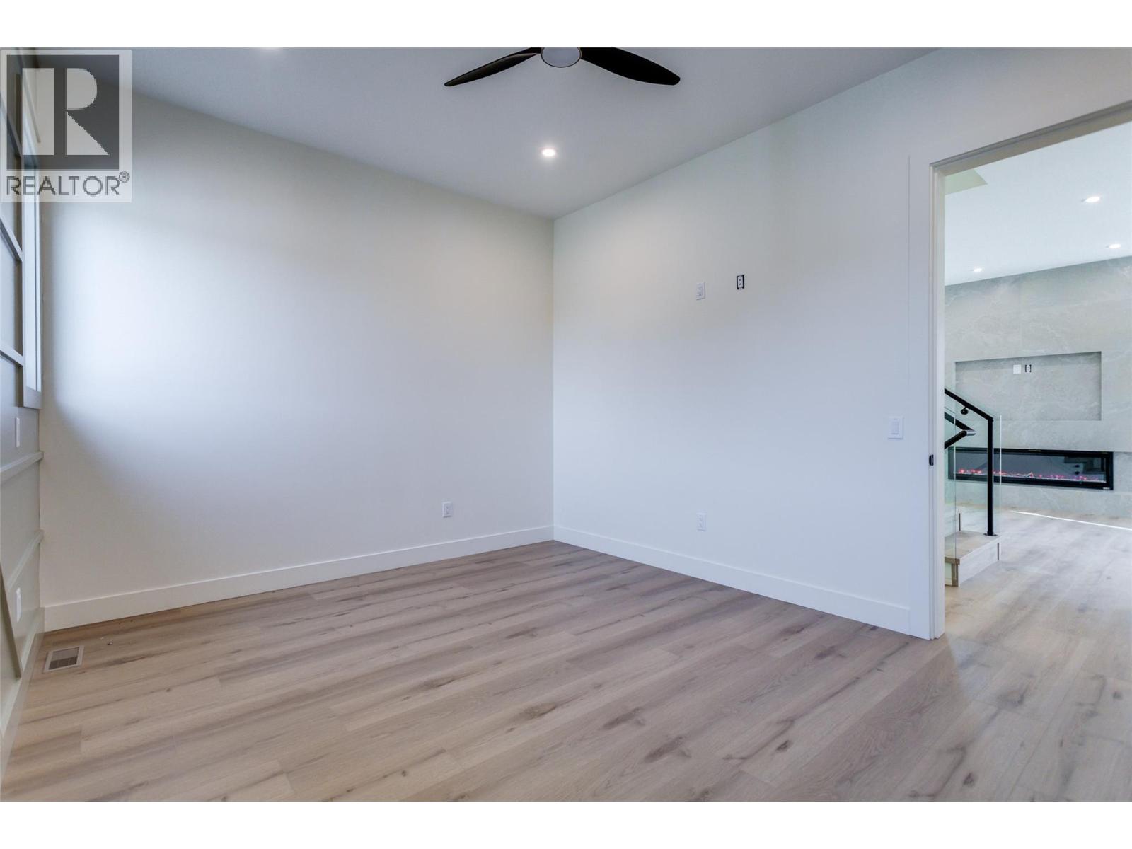 970 Lawson Avenue Unit# 3 Lot# 3, Kelowna, British Columbia  V1Y 6T1 - Photo 42 - 10376124