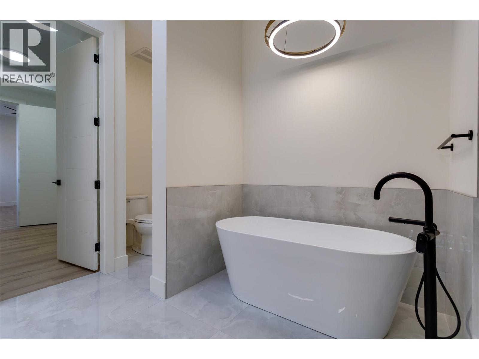 970 Lawson Avenue Unit# 3 Lot# 3, Kelowna, British Columbia  V1Y 6T1 - Photo 48 - 10376124