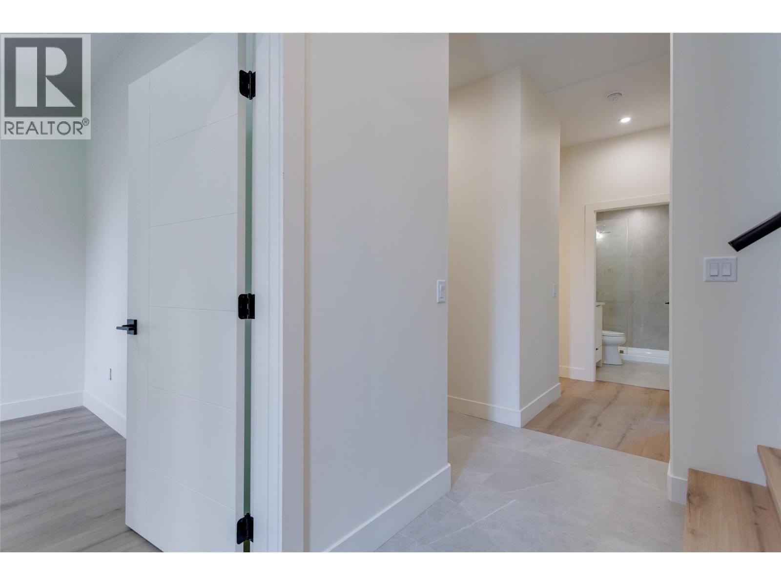 970 Lawson Avenue Unit# 3 Lot# 3, Kelowna, British Columbia  V1Y 6T1 - Photo 6 - 10376124