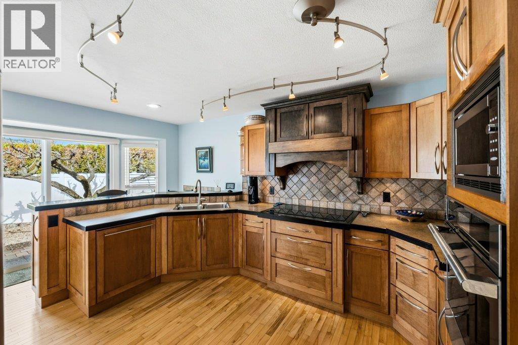 6756 Mountainview Drive, Oliver, British Columbia  V0H 1T4 - Photo 14 - 10379732