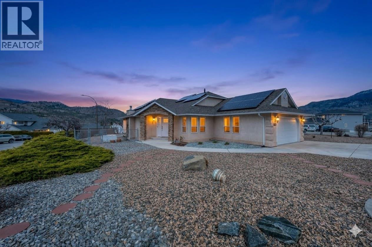 6756 Mountainview Drive, Oliver, British Columbia  V0H 1T4 - Photo 2 - 10379732