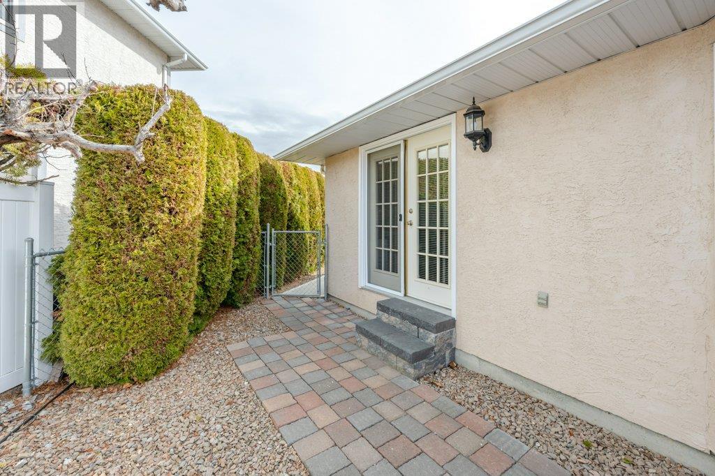 6756 Mountainview Drive, Oliver, British Columbia  V0H 1T4 - Photo 30 - 10379732