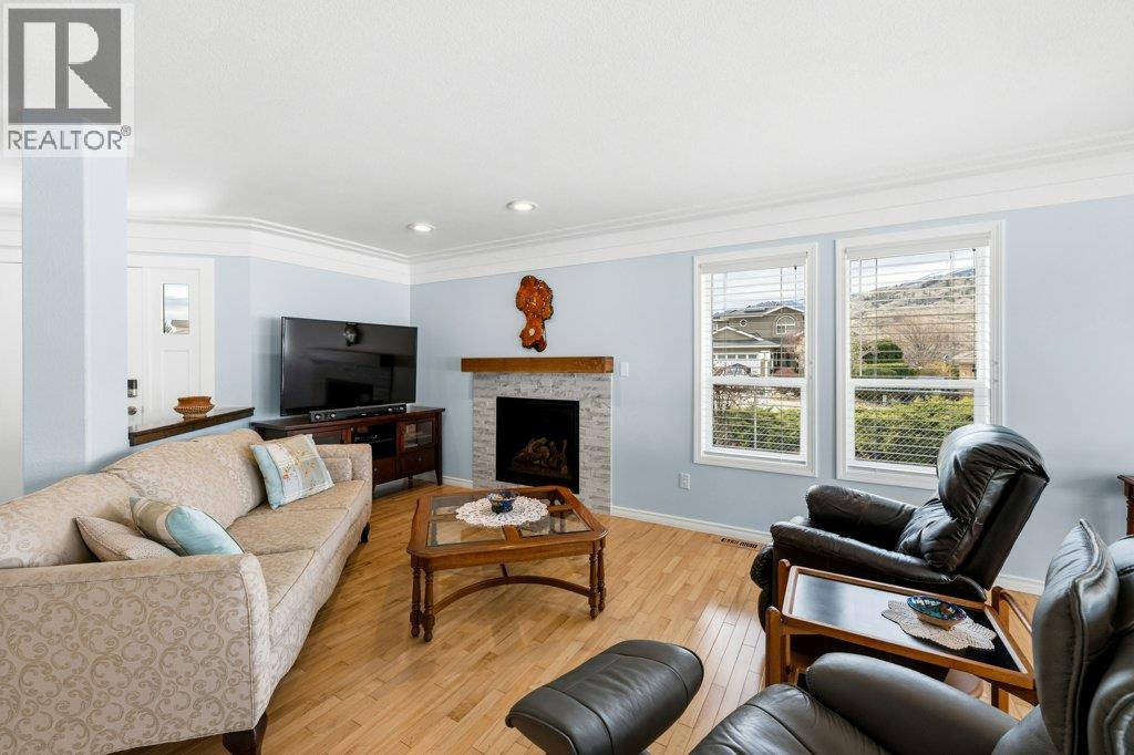 6756 Mountainview Drive, Oliver, British Columbia  V0H 1T4 - Photo 4 - 10379732