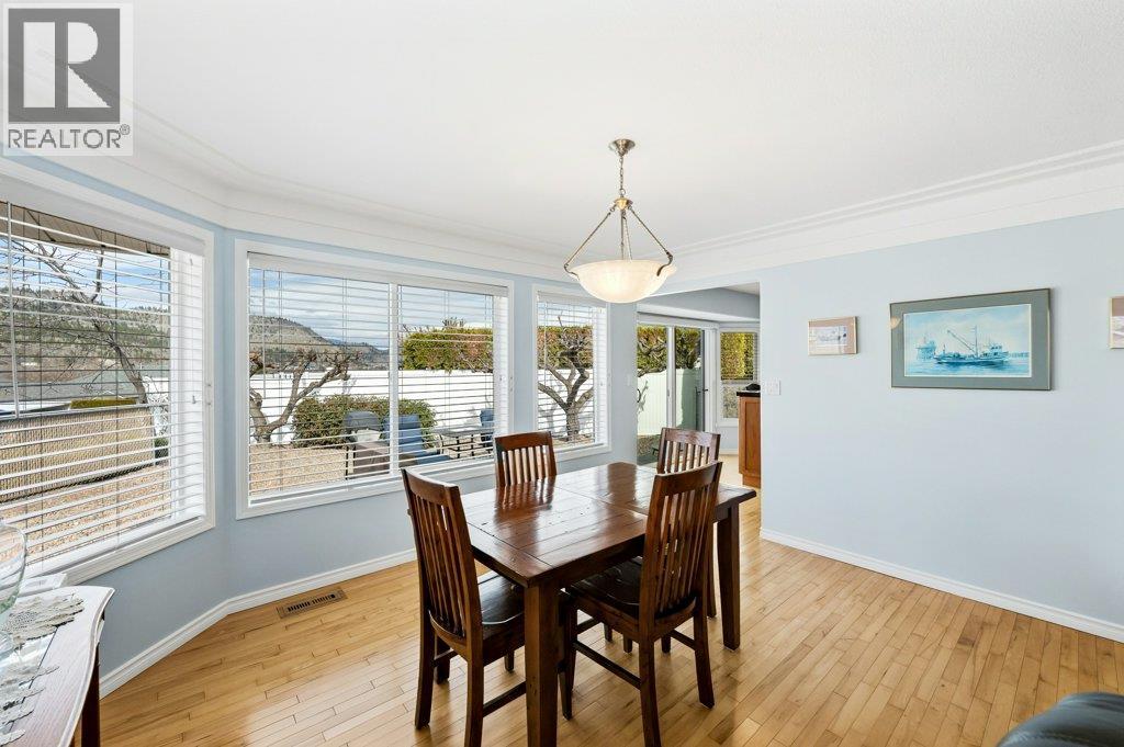 6756 Mountainview Drive, Oliver, British Columbia  V0H 1T4 - Photo 9 - 10379732