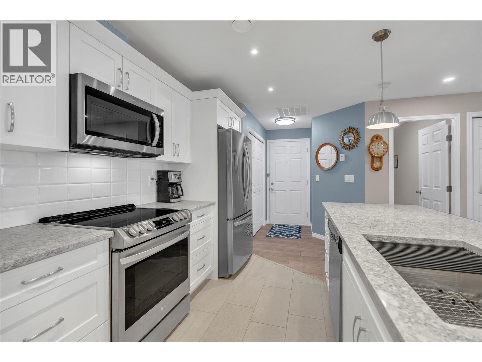 3346 Skaha Lake Road Unit# 308, Penticton, British Columbia  V2A 6G4 - Photo 6 - 10379652