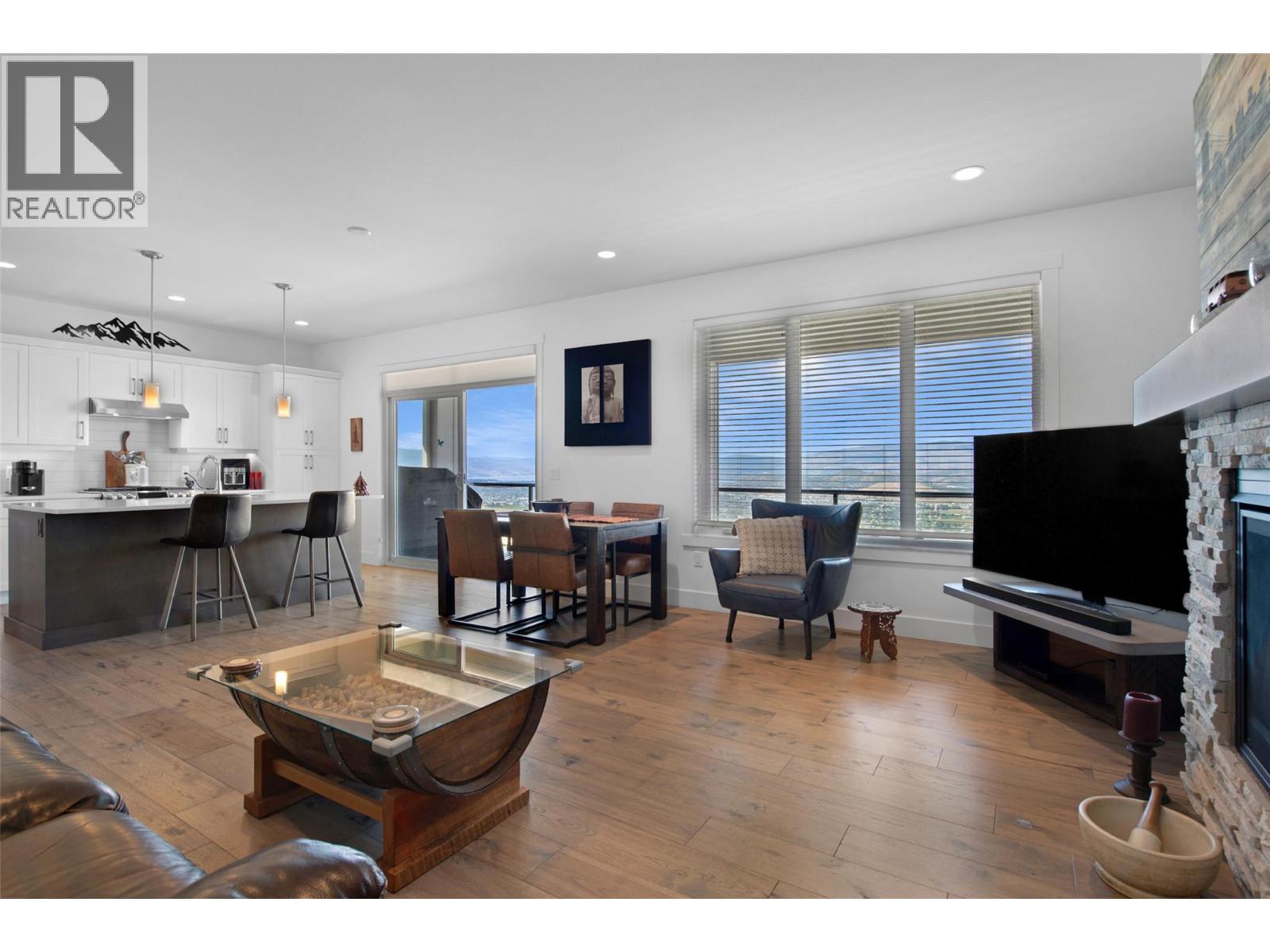 1664 Tower Ranch Drive, Kelowna, British Columbia  V1P 1T8 - Photo 12 - 10379716