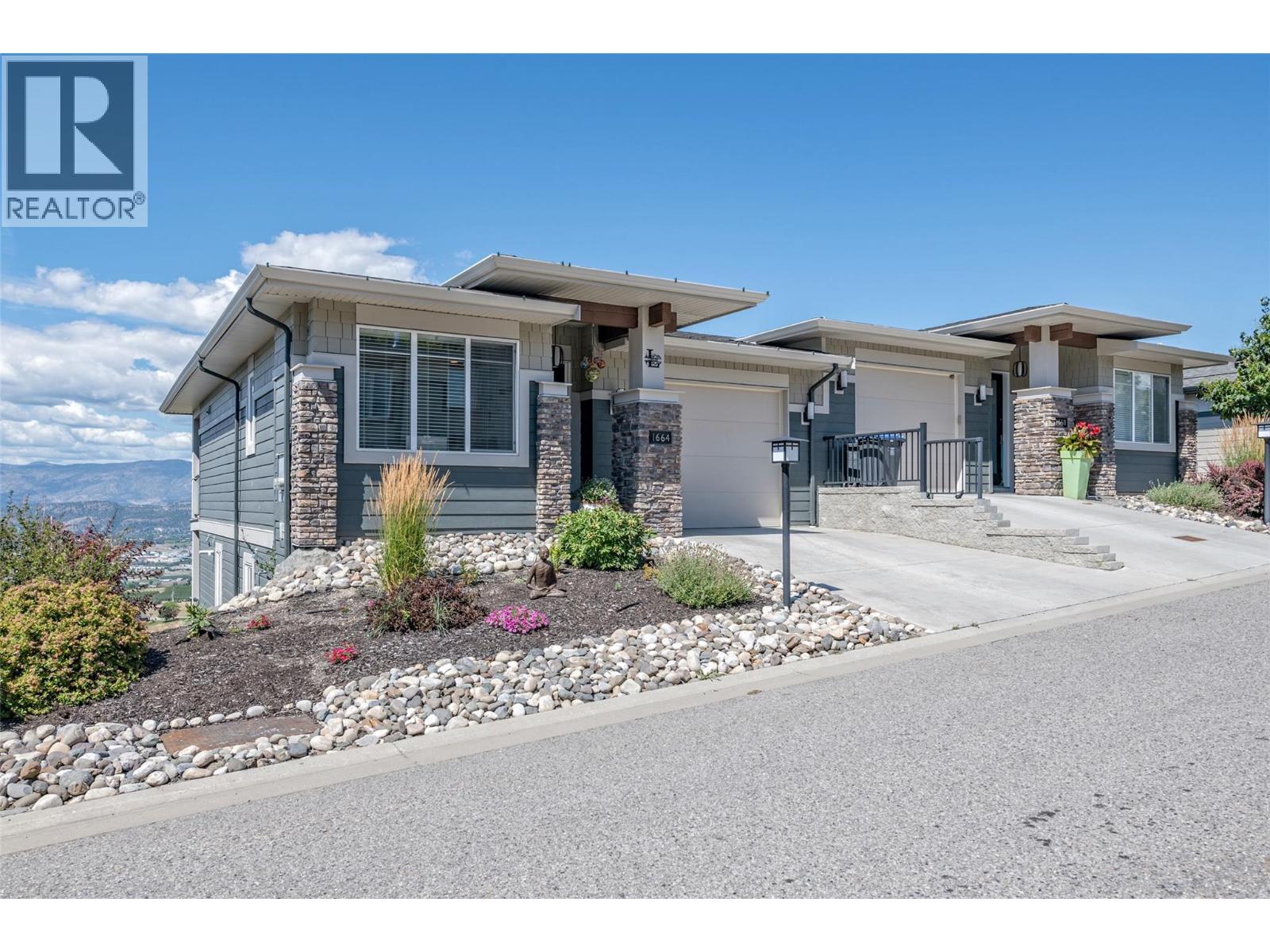 1664 Tower Ranch Drive, Kelowna, British Columbia  V1P 1T8 - Photo 2 - 10379716