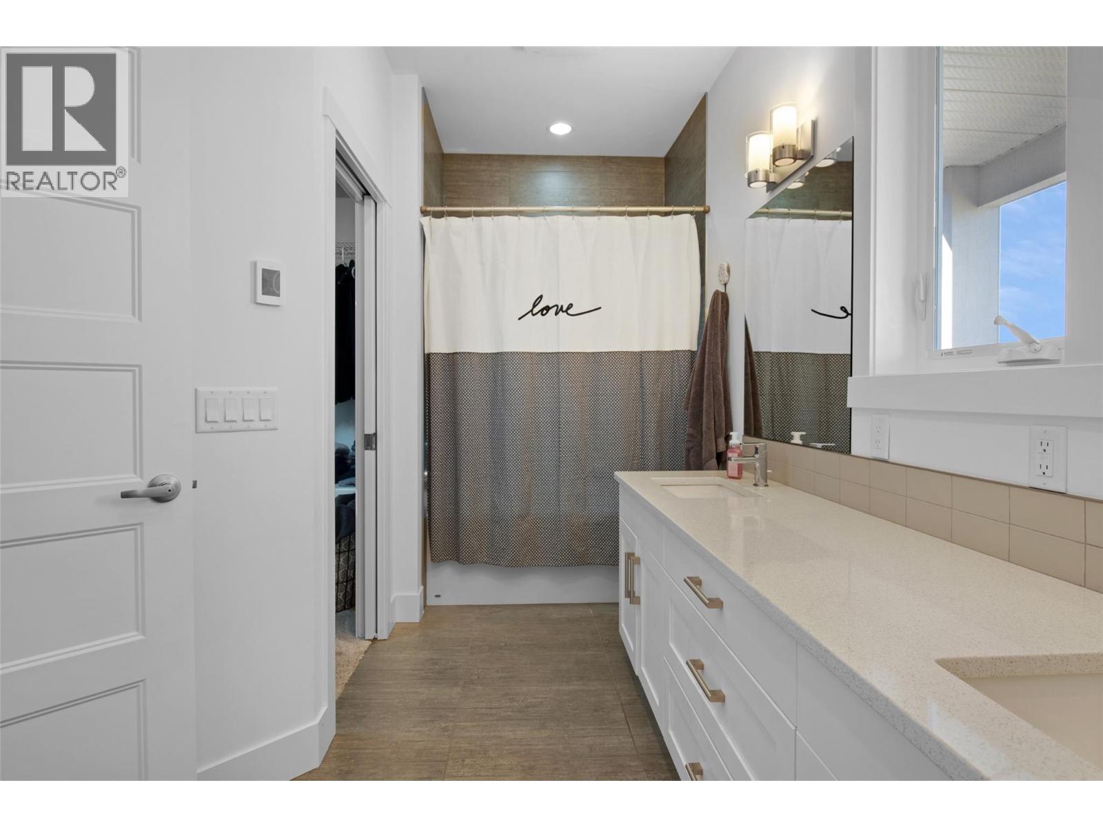 1664 Tower Ranch Drive, Kelowna, British Columbia  V1P 1T8 - Photo 25 - 10379716