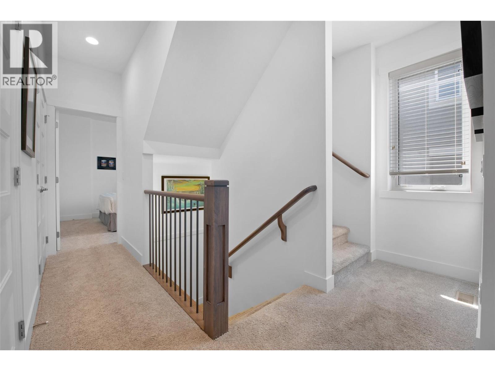 1664 Tower Ranch Drive, Kelowna, British Columbia  V1P 1T8 - Photo 32 - 10379716