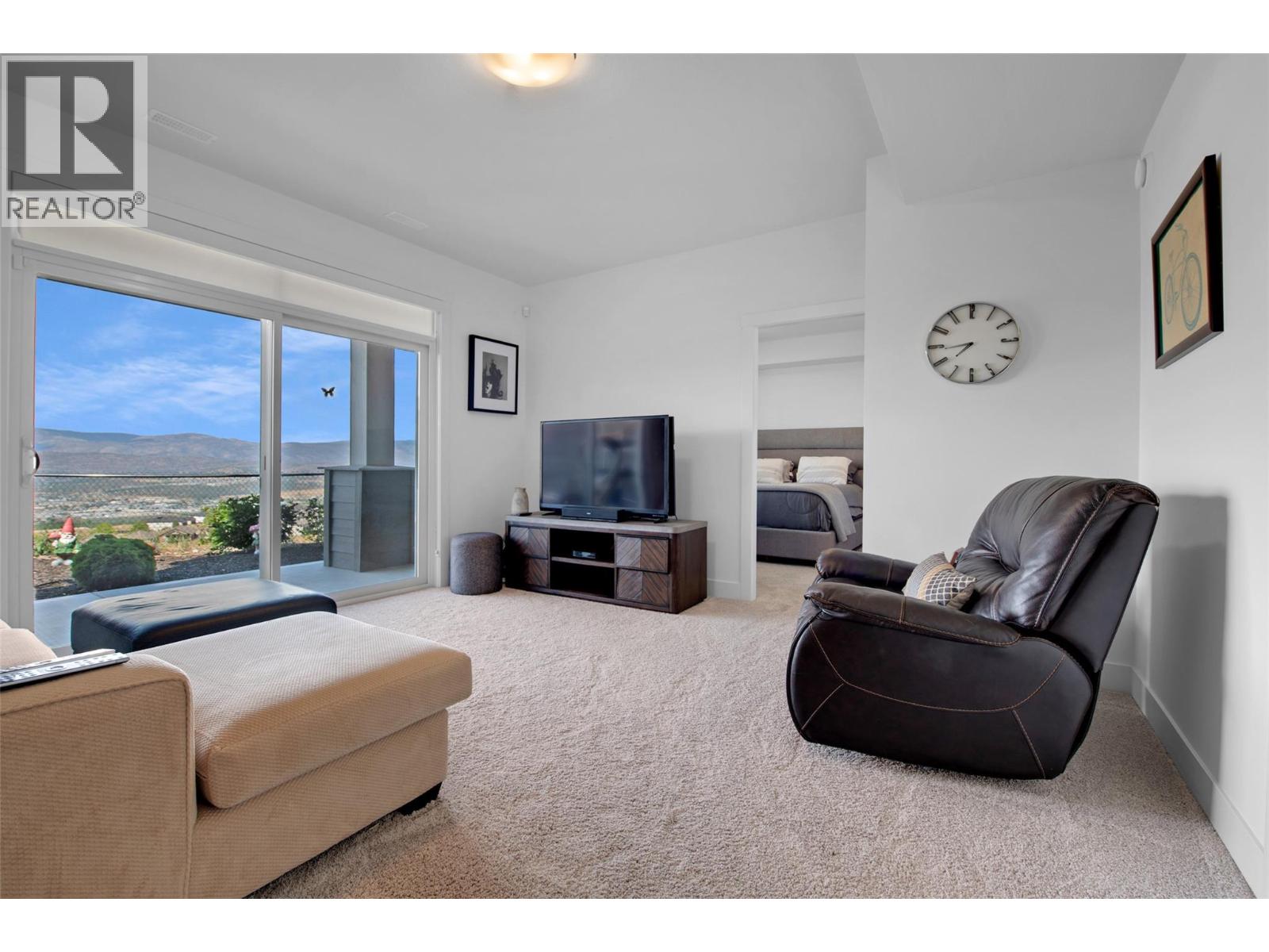 1664 Tower Ranch Drive, Kelowna, British Columbia  V1P 1T8 - Photo 33 - 10379716
