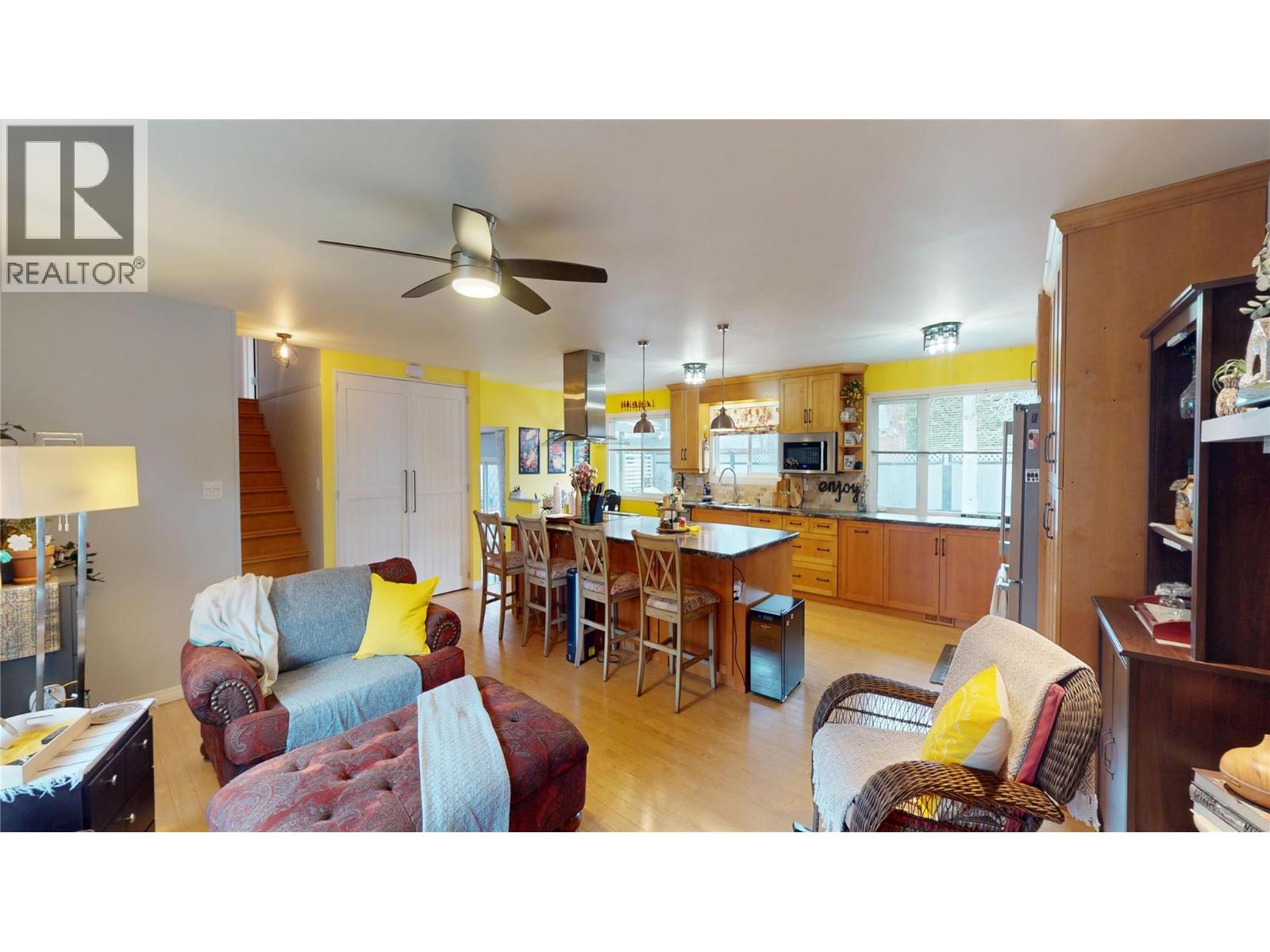 2921 2b Street S, Cranbrook, British Columbia  V1C 5G1 - Photo 10 - 10379361