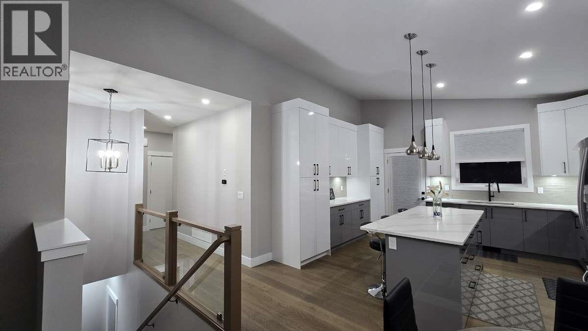 2852 Canyon Crest Drive, West Kelowna, British Columbia  V4T 3A6 - Photo 16 - 10379771