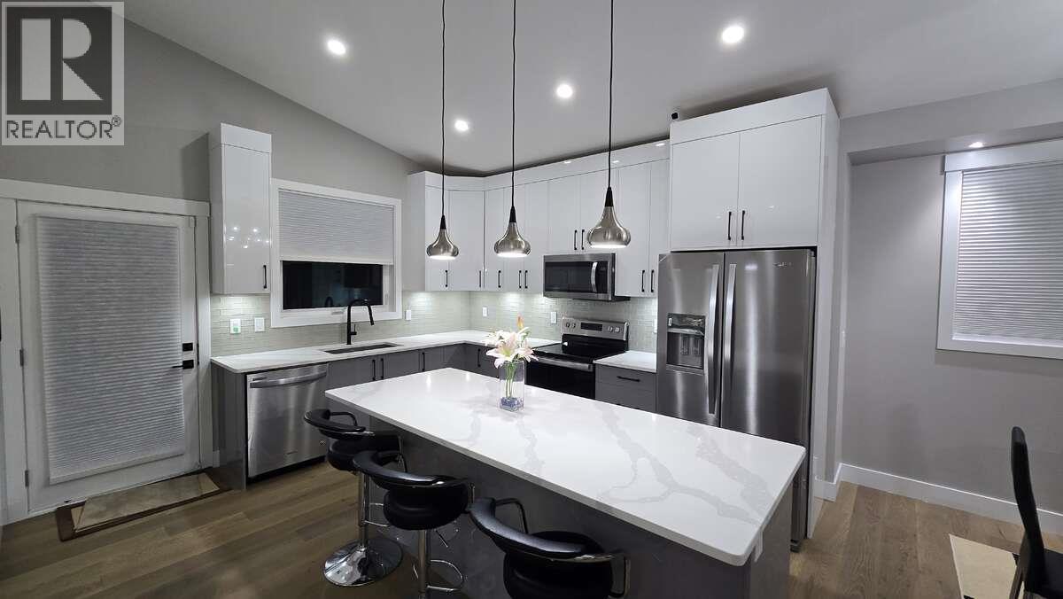 2852 Canyon Crest Drive, West Kelowna, British Columbia  V4T 3A6 - Photo 18 - 10379771