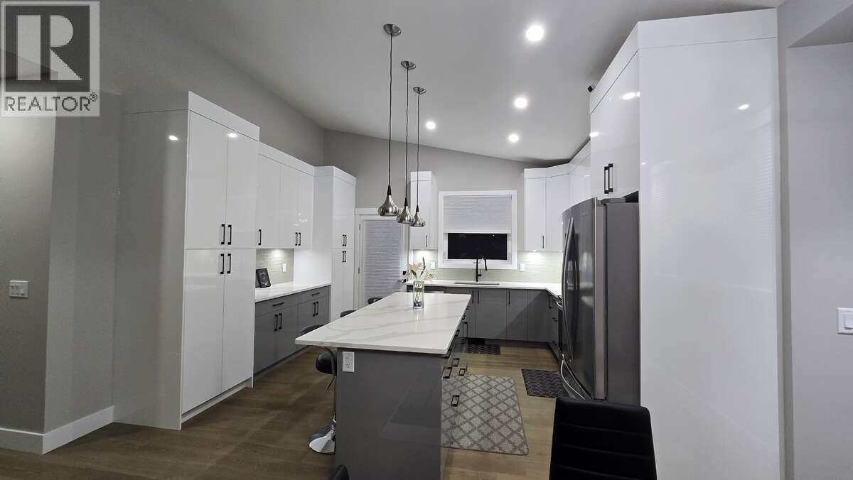 2852 Canyon Crest Drive, West Kelowna, British Columbia  V4T 3A6 - Photo 24 - 10379771
