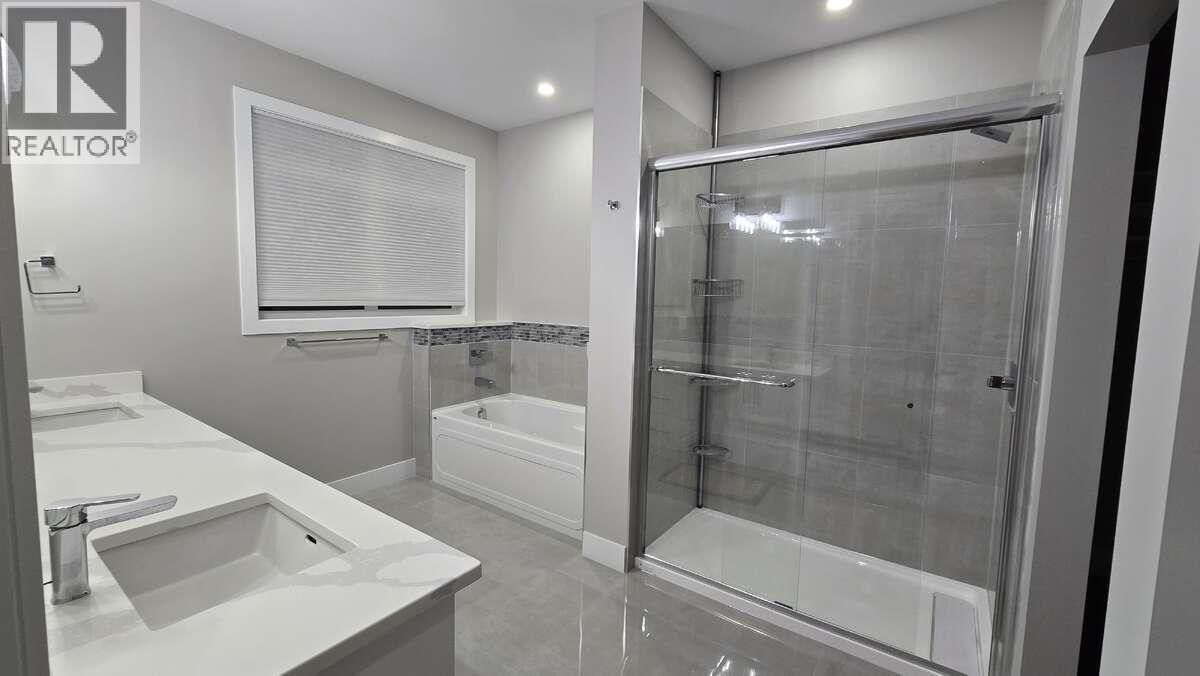 2852 Canyon Crest Drive, West Kelowna, British Columbia  V4T 3A6 - Photo 31 - 10379771