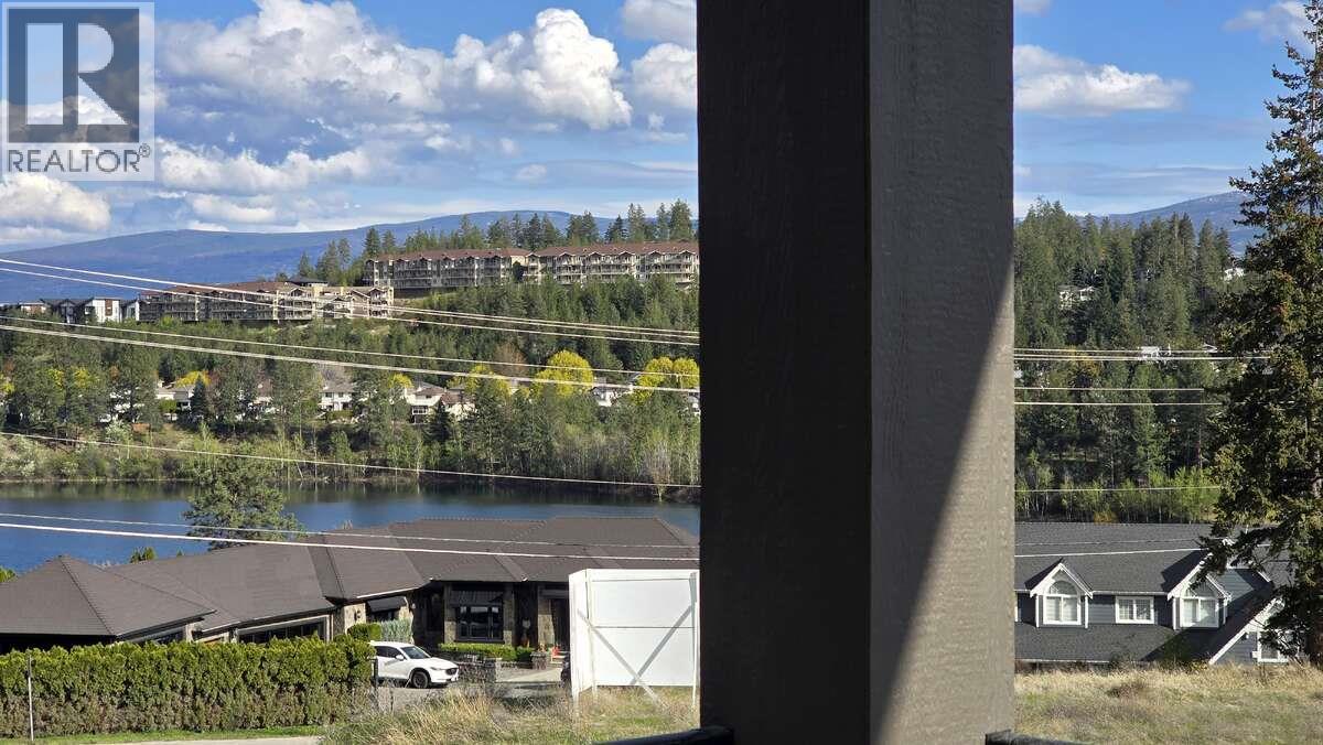 2852 Canyon Crest Drive, West Kelowna, British Columbia  V4T 3A6 - Photo 9 - 10379771