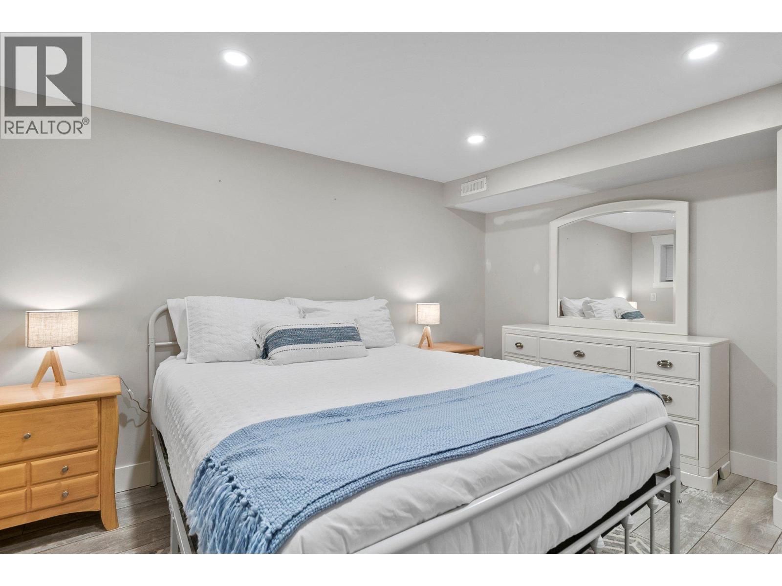 845 Richter Street, Kelowna, British Columbia  V1Y 2J9 - Photo 31 - 10379756