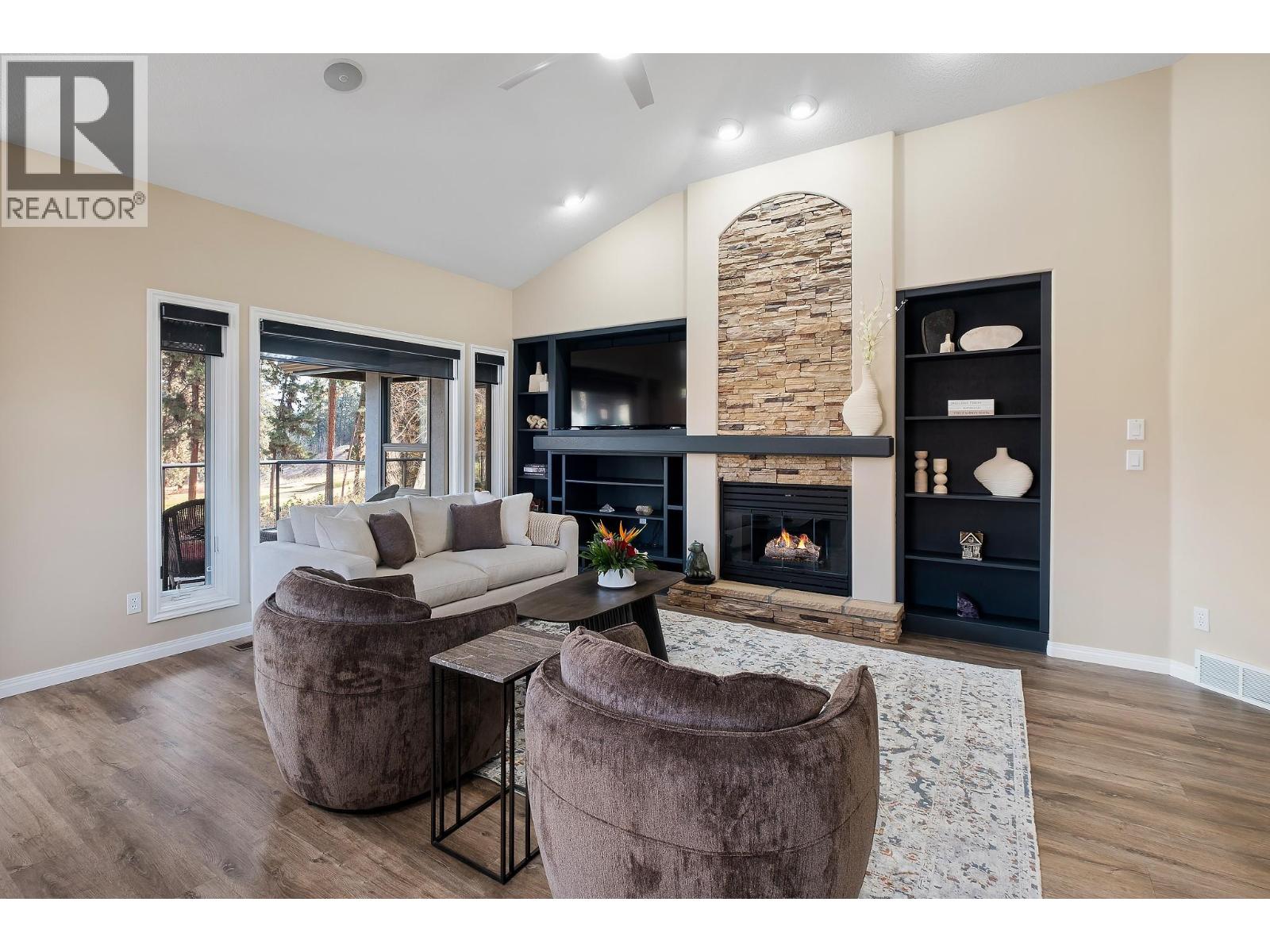 3907 Gallaghers Circle, Kelowna, British Columbia  V1W 3Z9 - Photo 18 - 10376125