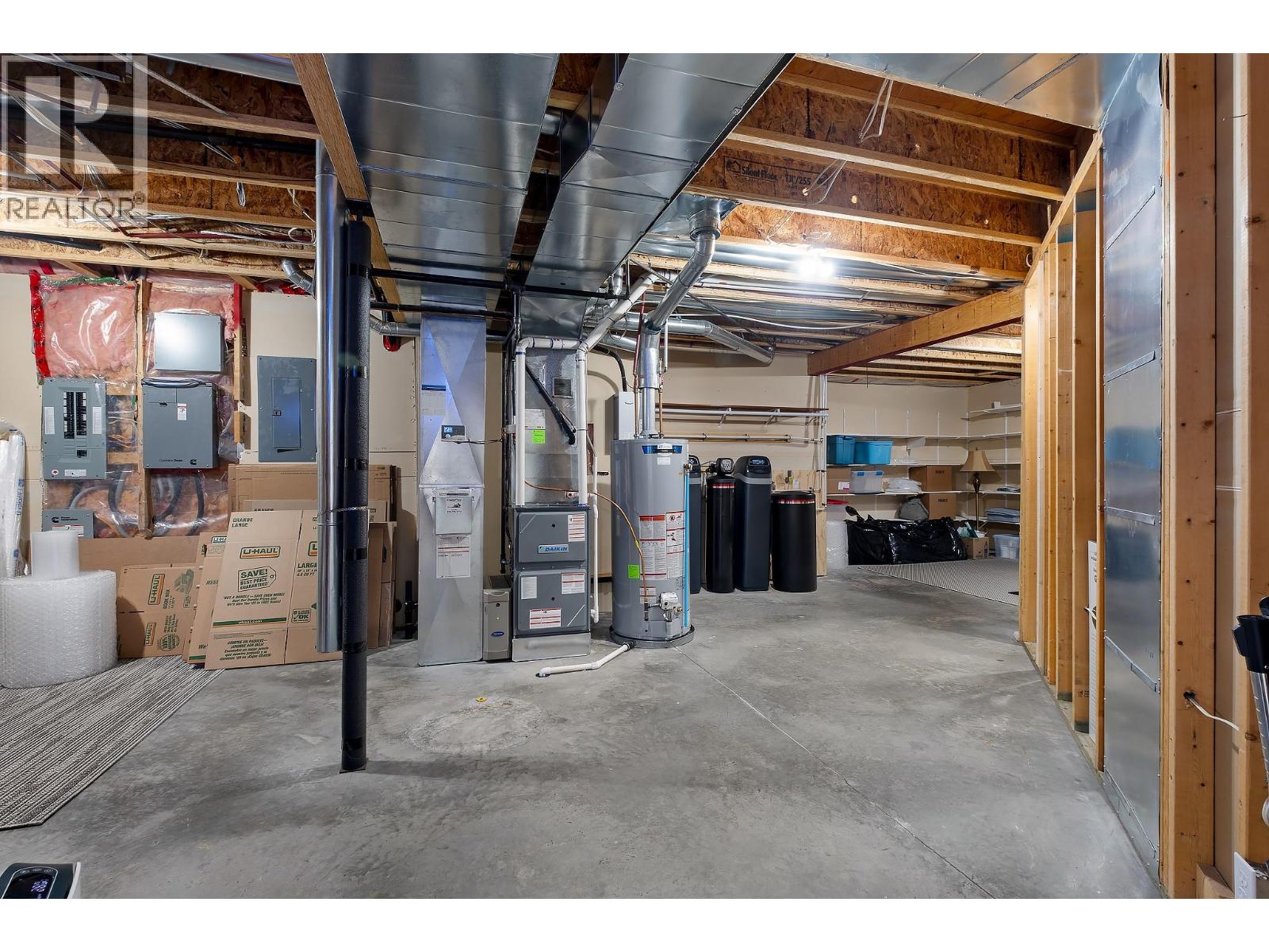 3907 Gallaghers Circle, Kelowna, British Columbia  V1W 3Z9 - Photo 37 - 10376125