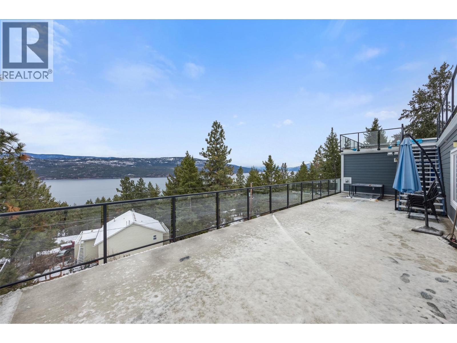 571 Mountain Drive, Vernon, British Columbia  V1H 2B7 - Photo 12 - 10378143