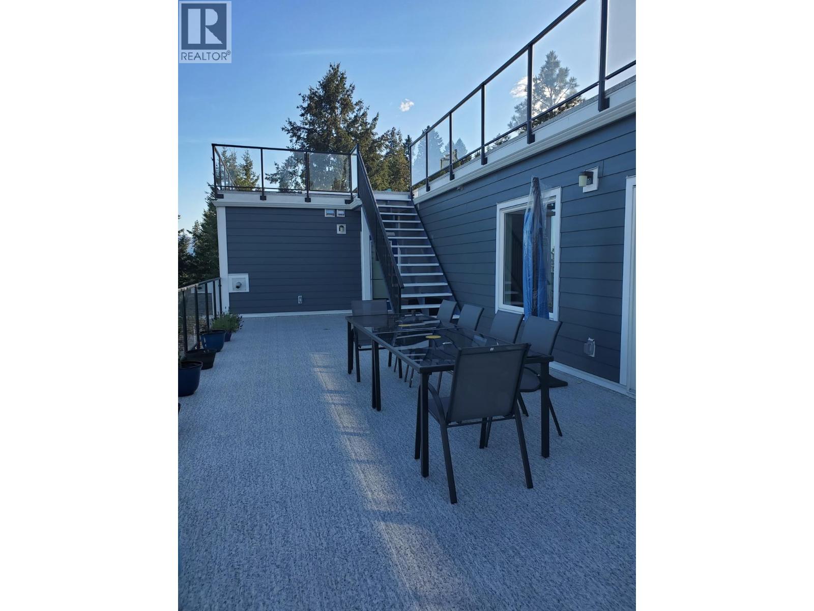 571 Mountain Drive, Vernon, British Columbia  V1H 2B7 - Photo 23 - 10378143