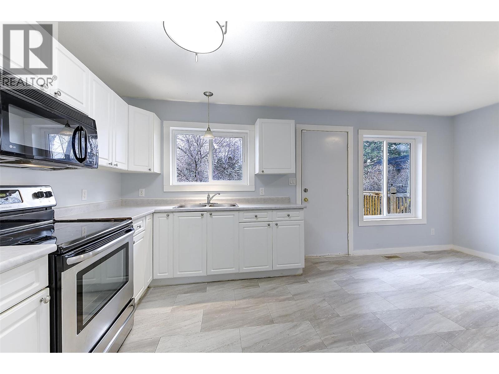 2732 Riffington Place, West Kelowna, British Columbia  V1Z 3L1 - Photo 12 - 10379763
