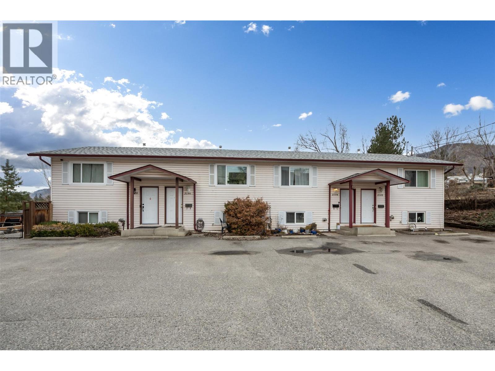 2732 Riffington Place, West Kelowna, British Columbia  V1Z 3L1 - Photo 2 - 10379763