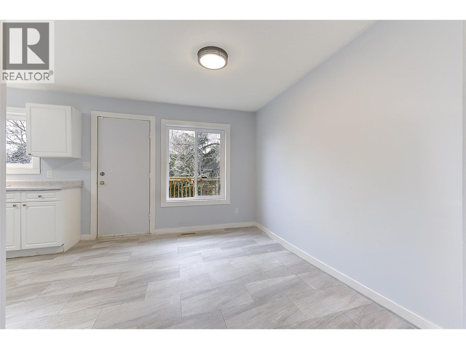 2732 Riffington Place, West Kelowna, British Columbia  V1Z 3L1 - Photo 8 - 10379763