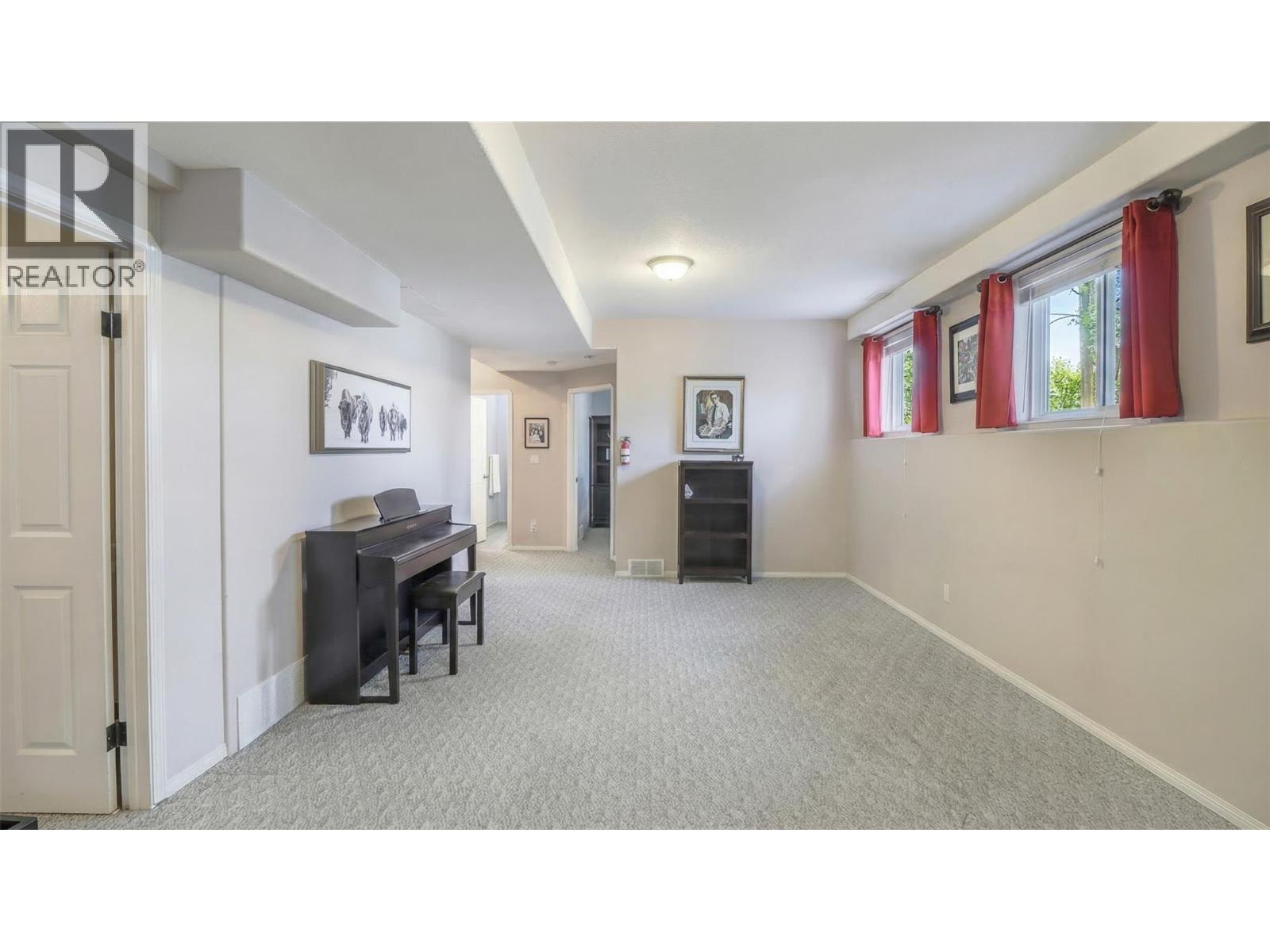 1715 15th Avenue S, Cranbrook, British Columbia  V1C 4N5 - Photo 36 - 10379591