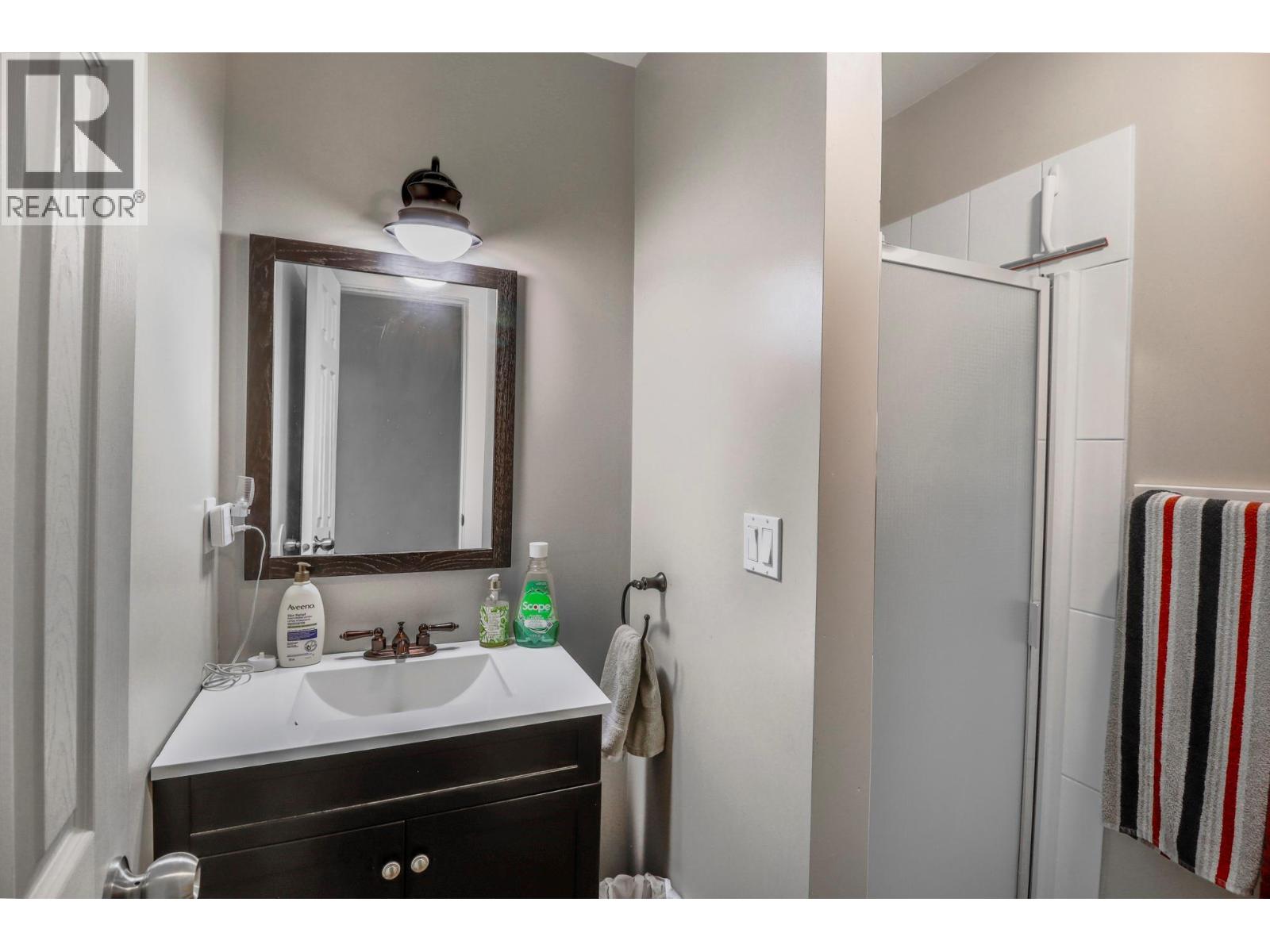 1715 15th Avenue S, Cranbrook, British Columbia  V1C 4N5 - Photo 49 - 10379591