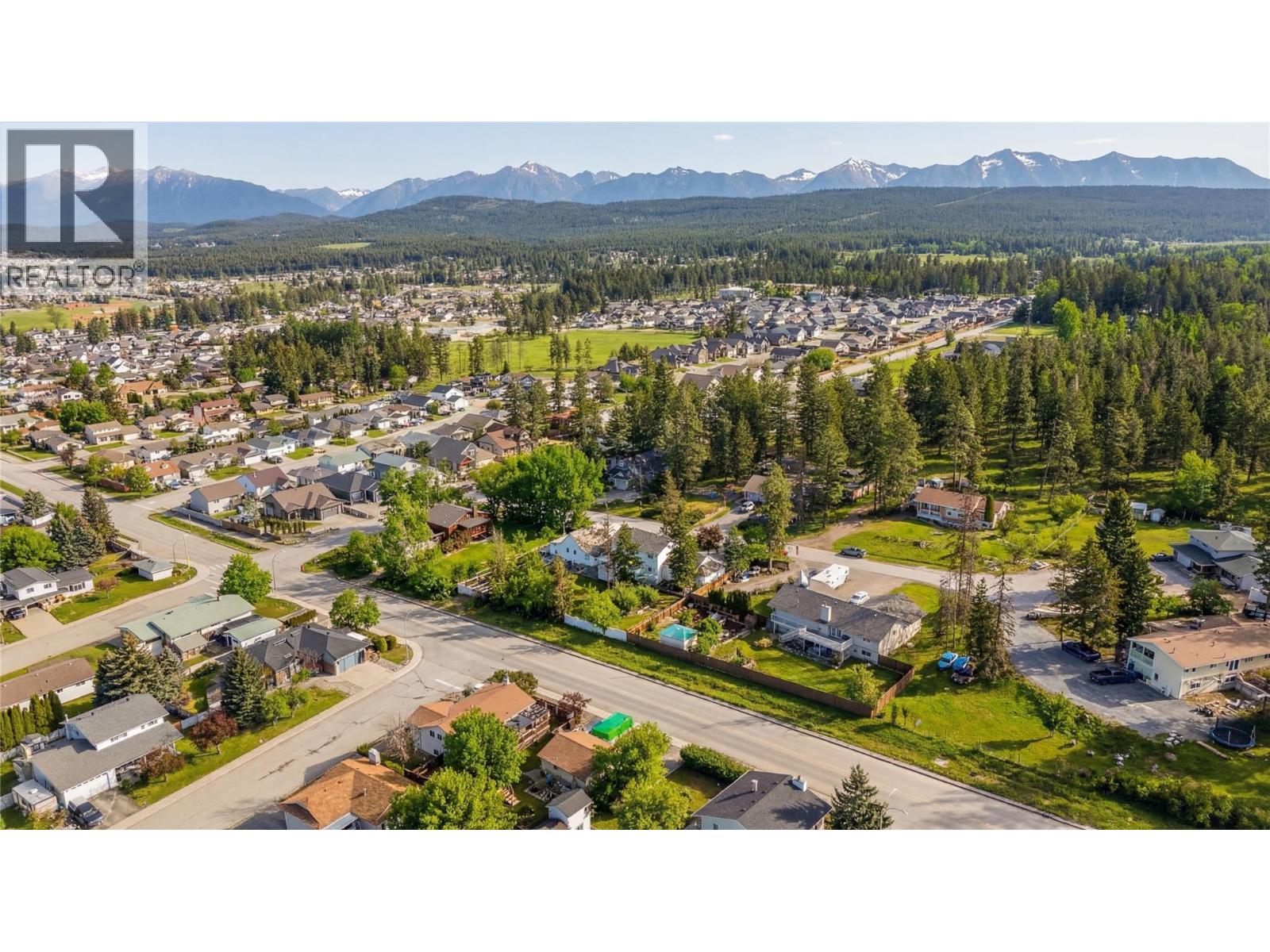 1715 15th Avenue S, Cranbrook, British Columbia  V1C 4N5 - Photo 6 - 10379591