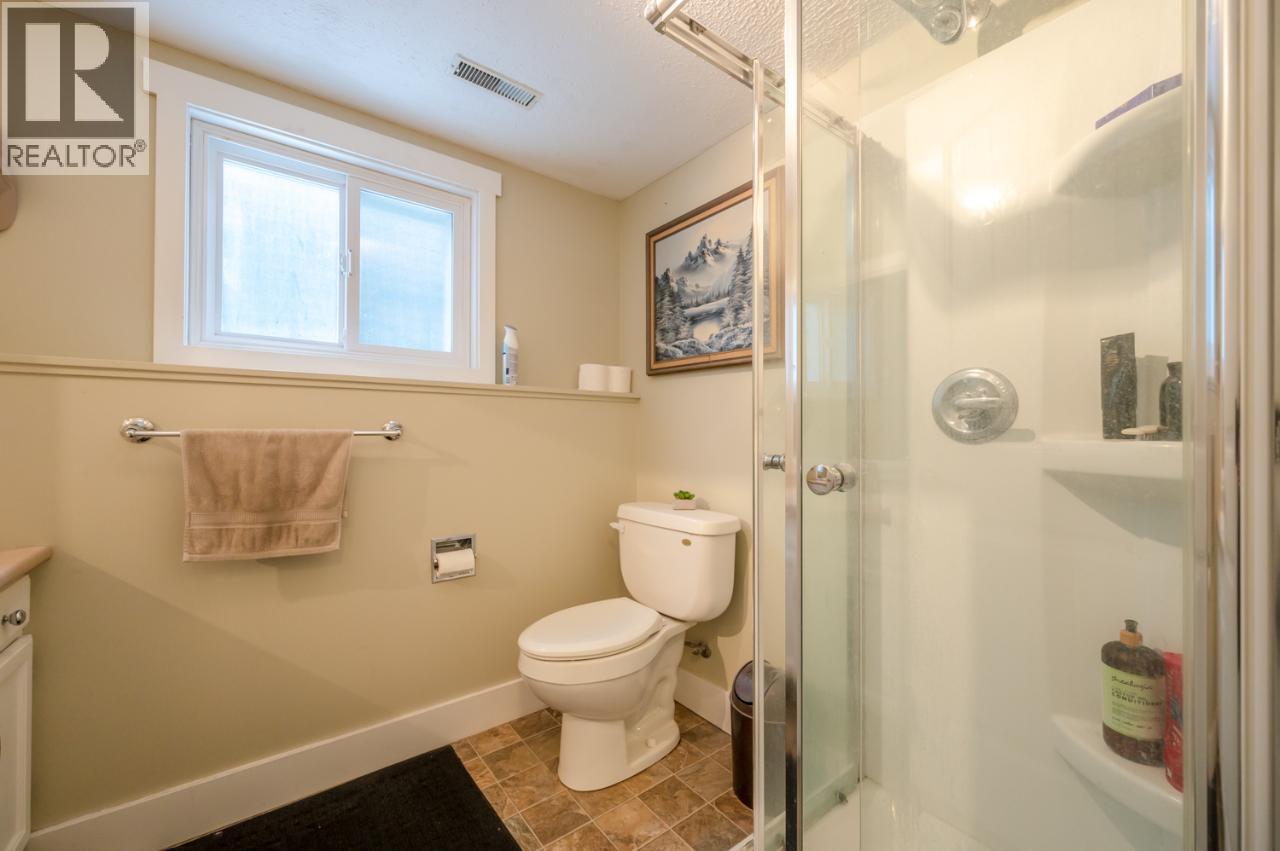 668 Tozer Avenue, Kelowna, British Columbia  V1W 2A5 - Photo 13 - 10379779