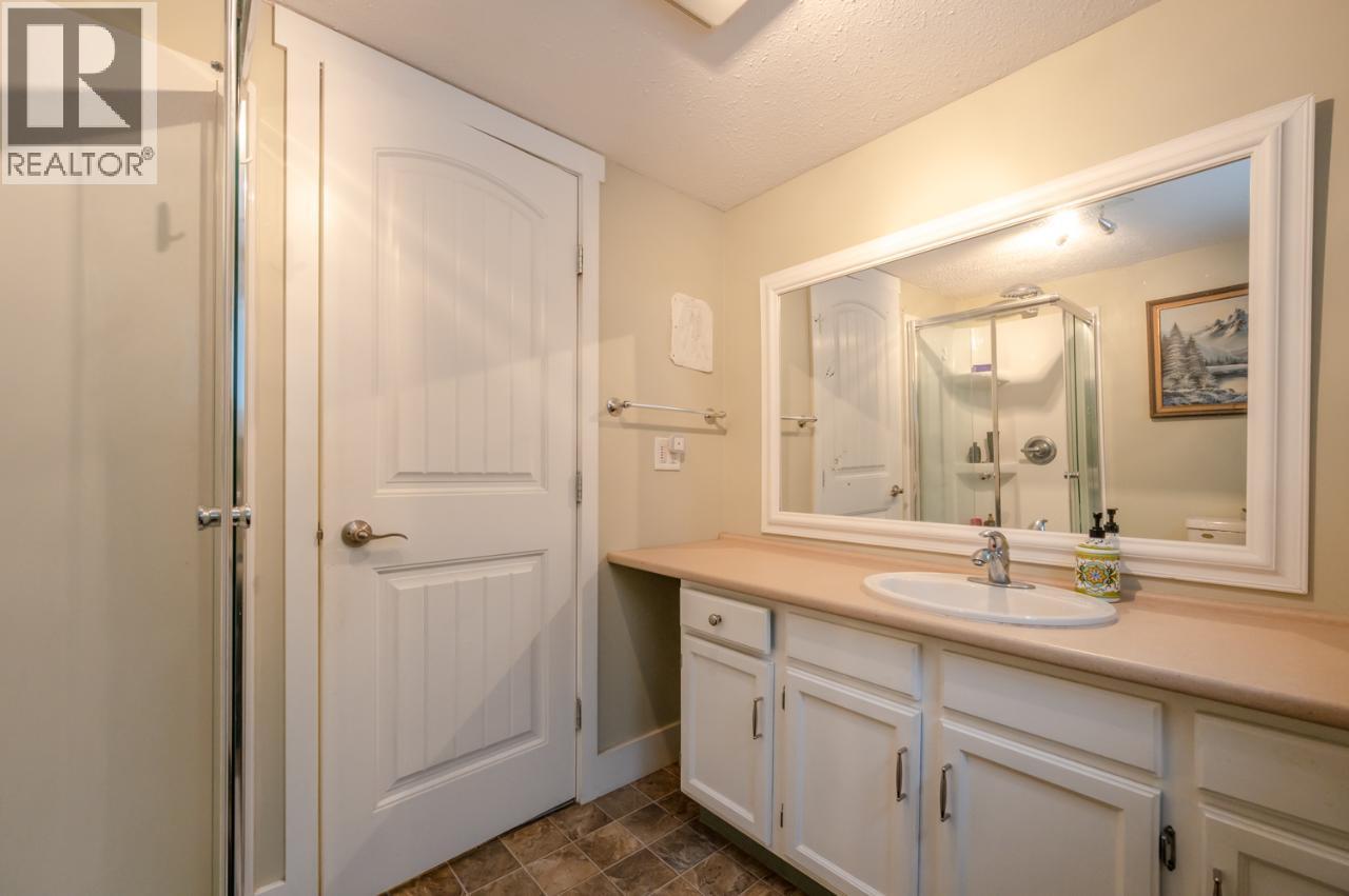 668 Tozer Avenue, Kelowna, British Columbia  V1W 2A5 - Photo 14 - 10379779