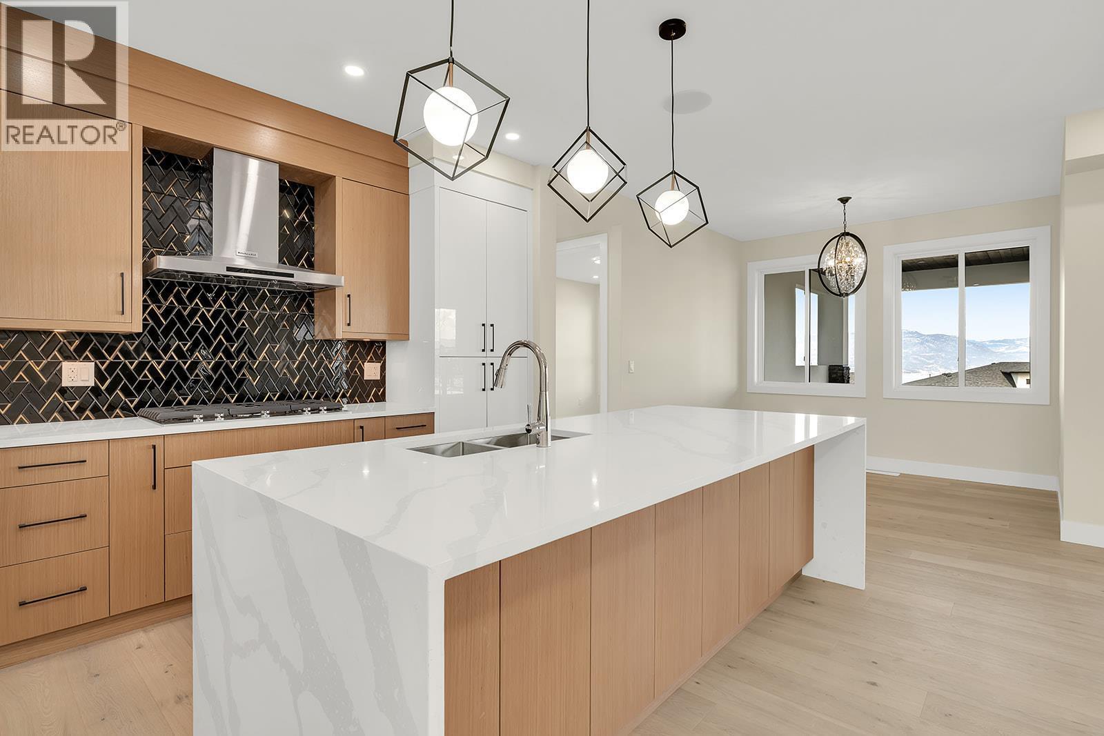 1787 Fawn Run Drive, Kelowna, British Columbia  V1W 5N9 - Photo 10 - 10379750