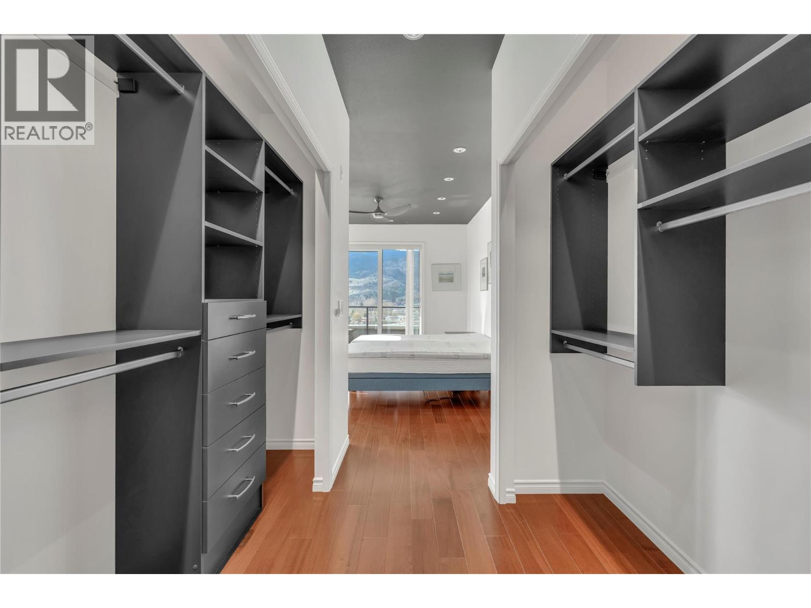 3388 Skaha Lake Road Unit# 1103, Penticton, British Columbia  V2A 6G4 - Photo 12 - 10379778