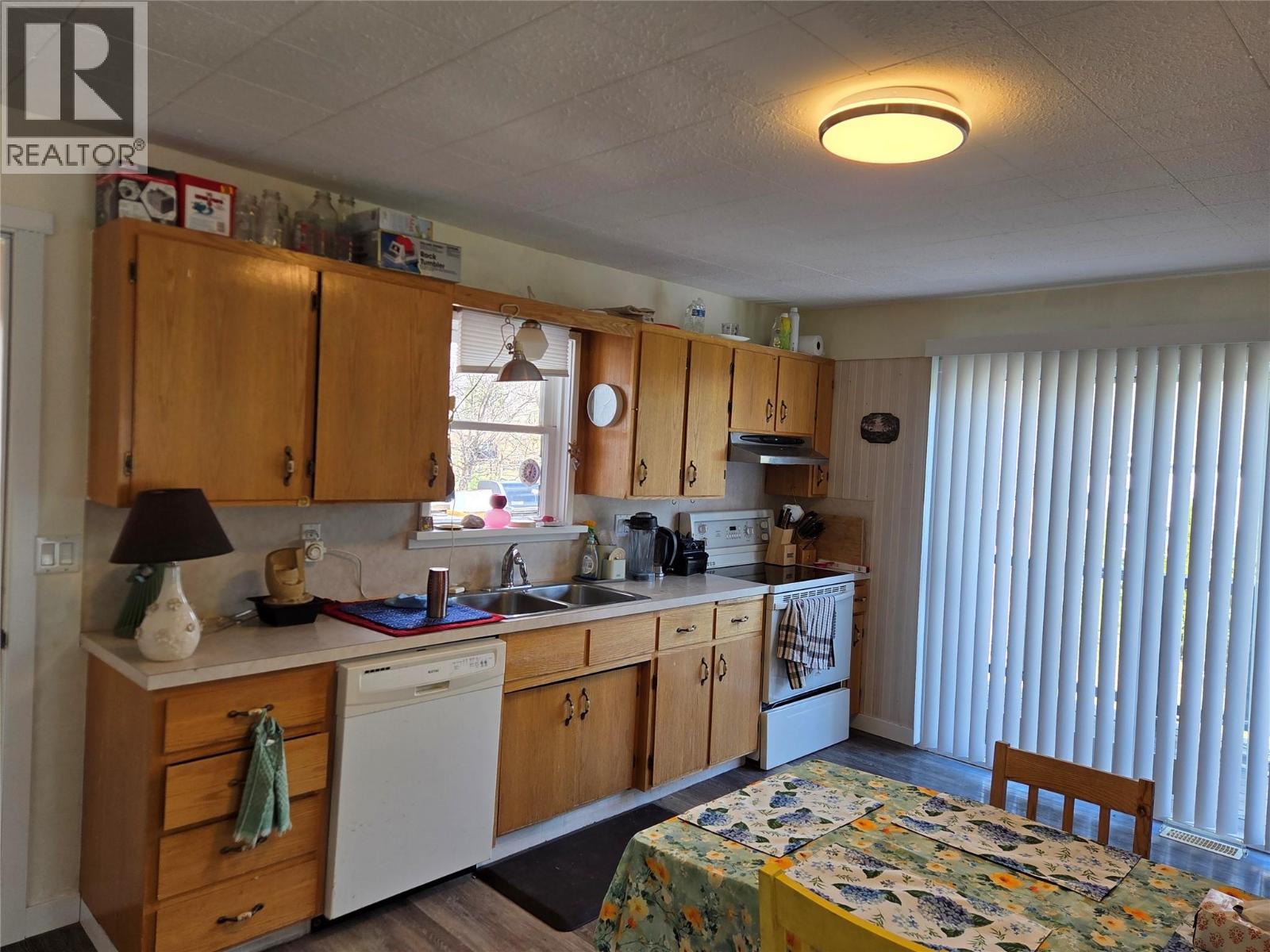 311 Coulthard Road, Cawston, British Columbia  V0X 1C1 - Photo 5 - 10379775
