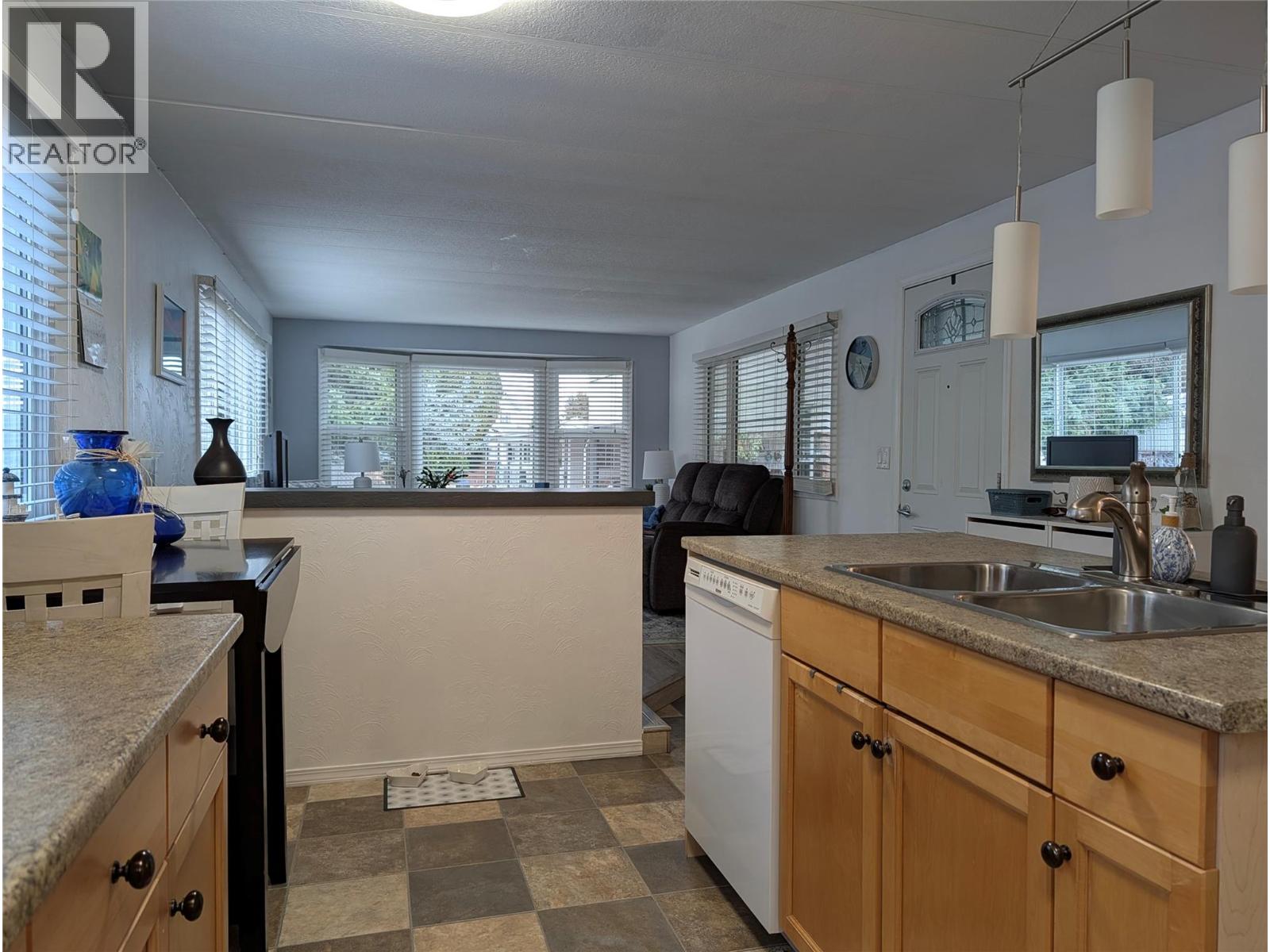 3535 Casorso Road Unit# 101, Kelowna, British Columbia  V1W 3E1 - Photo 11 - 10379773
