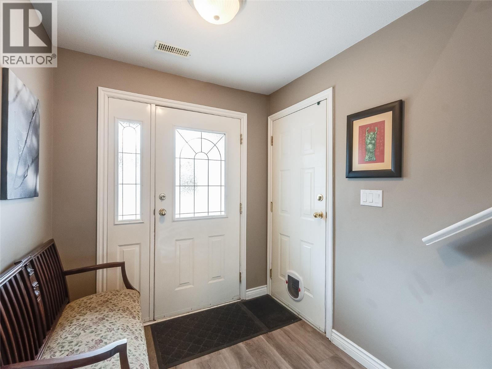 1479 37th Street, Castlegar, British Columbia  V1N 4J5 - Photo 10 - 10378028