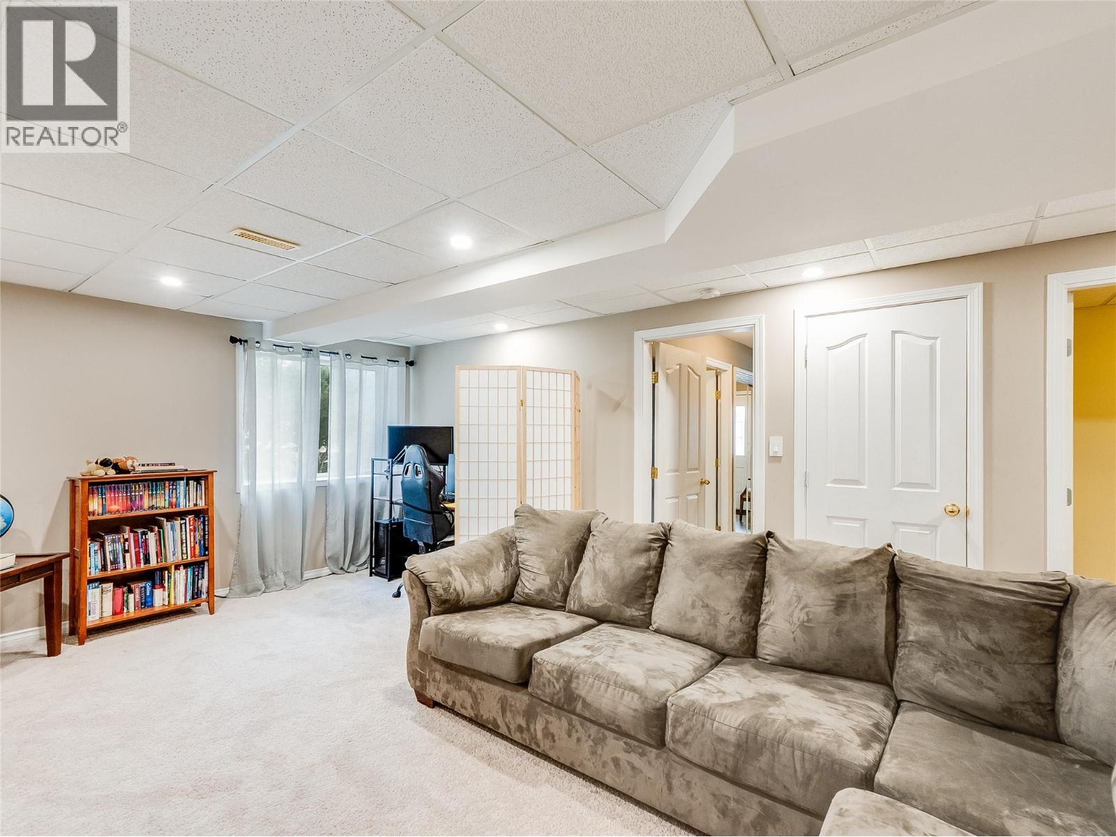 1479 37th Street, Castlegar, British Columbia  V1N 4J5 - Photo 41 - 10378028